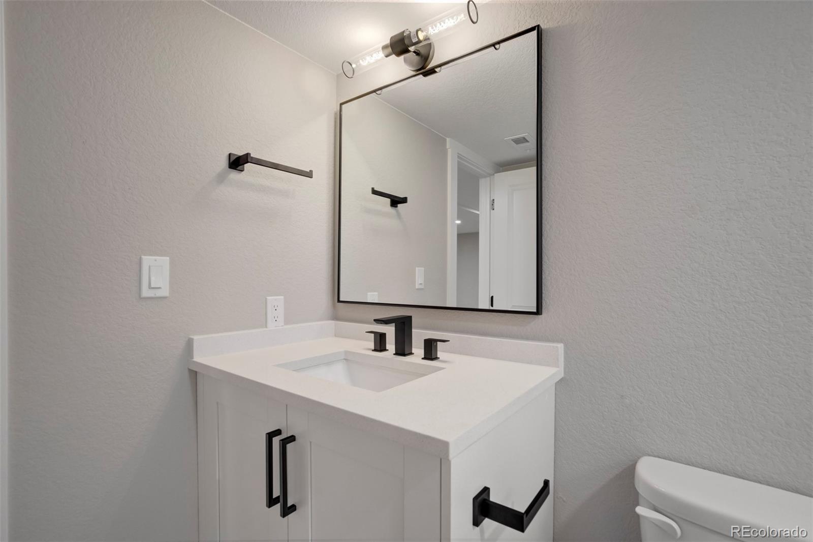 MLS Image #41 for 2215  northglen drive,colorado springs, Colorado