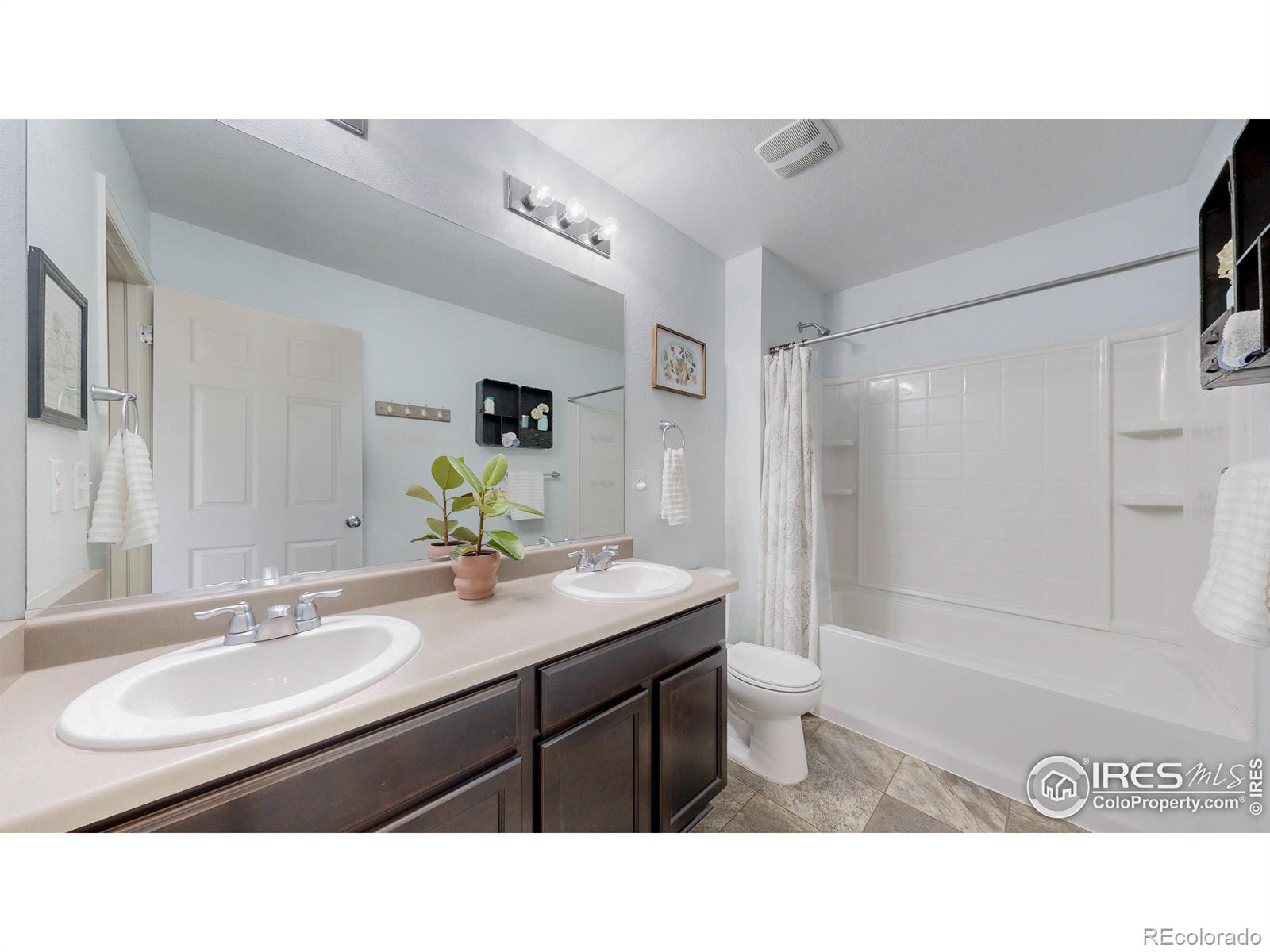 MLS Image #16 for 6816  covenant court,timnath, Colorado
