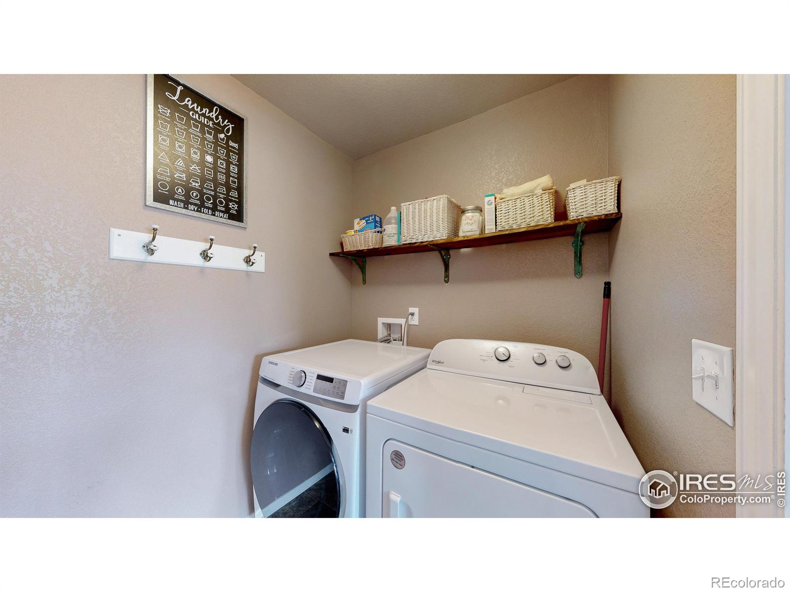 MLS Image #17 for 6816  covenant court,timnath, Colorado