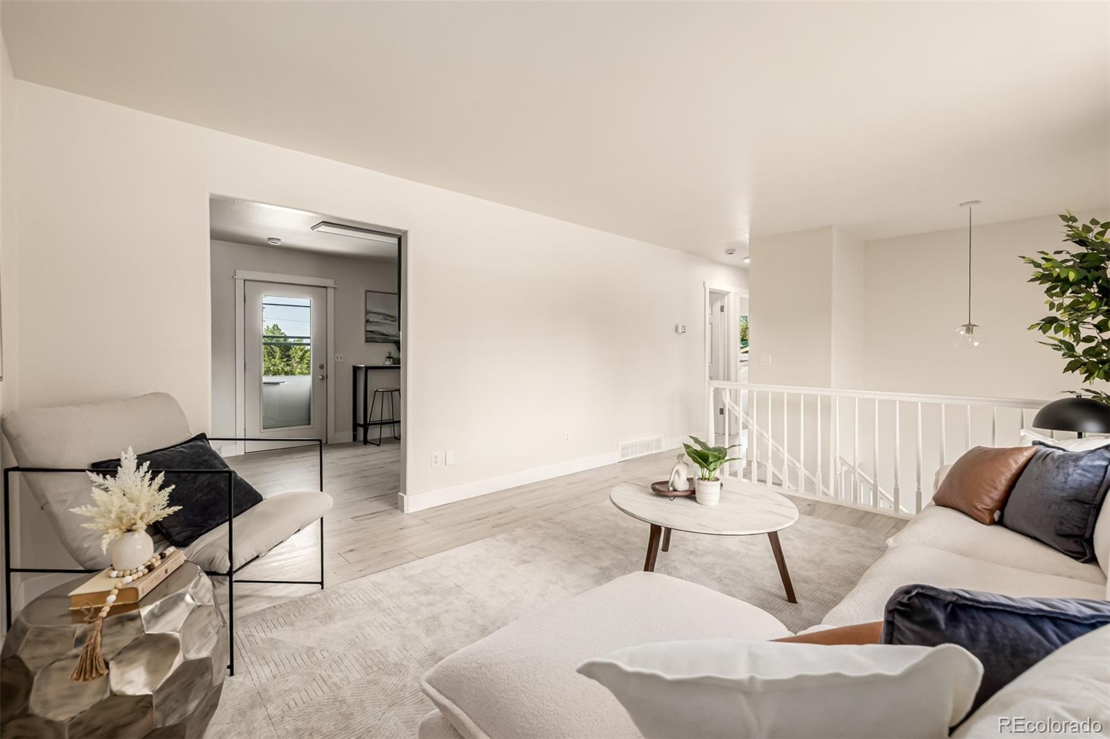 MLS Image #7 for 2221 e 84th avenue,denver, Colorado