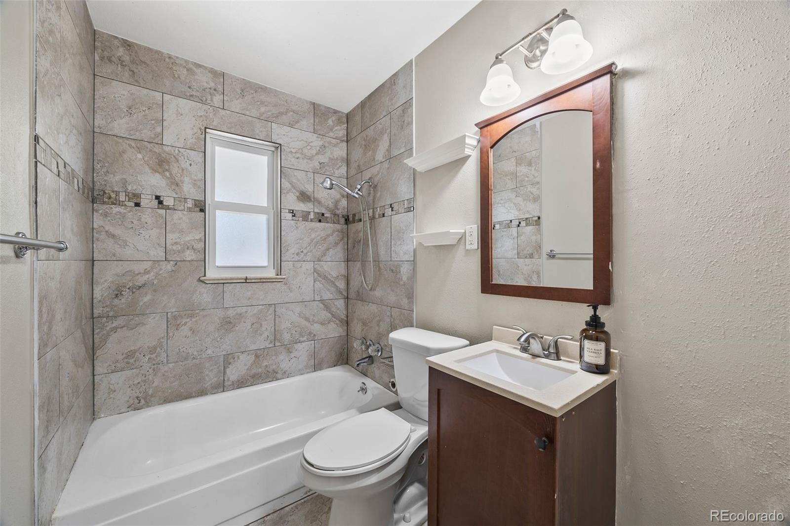 MLS Image #14 for 2356  elmira street,aurora, Colorado