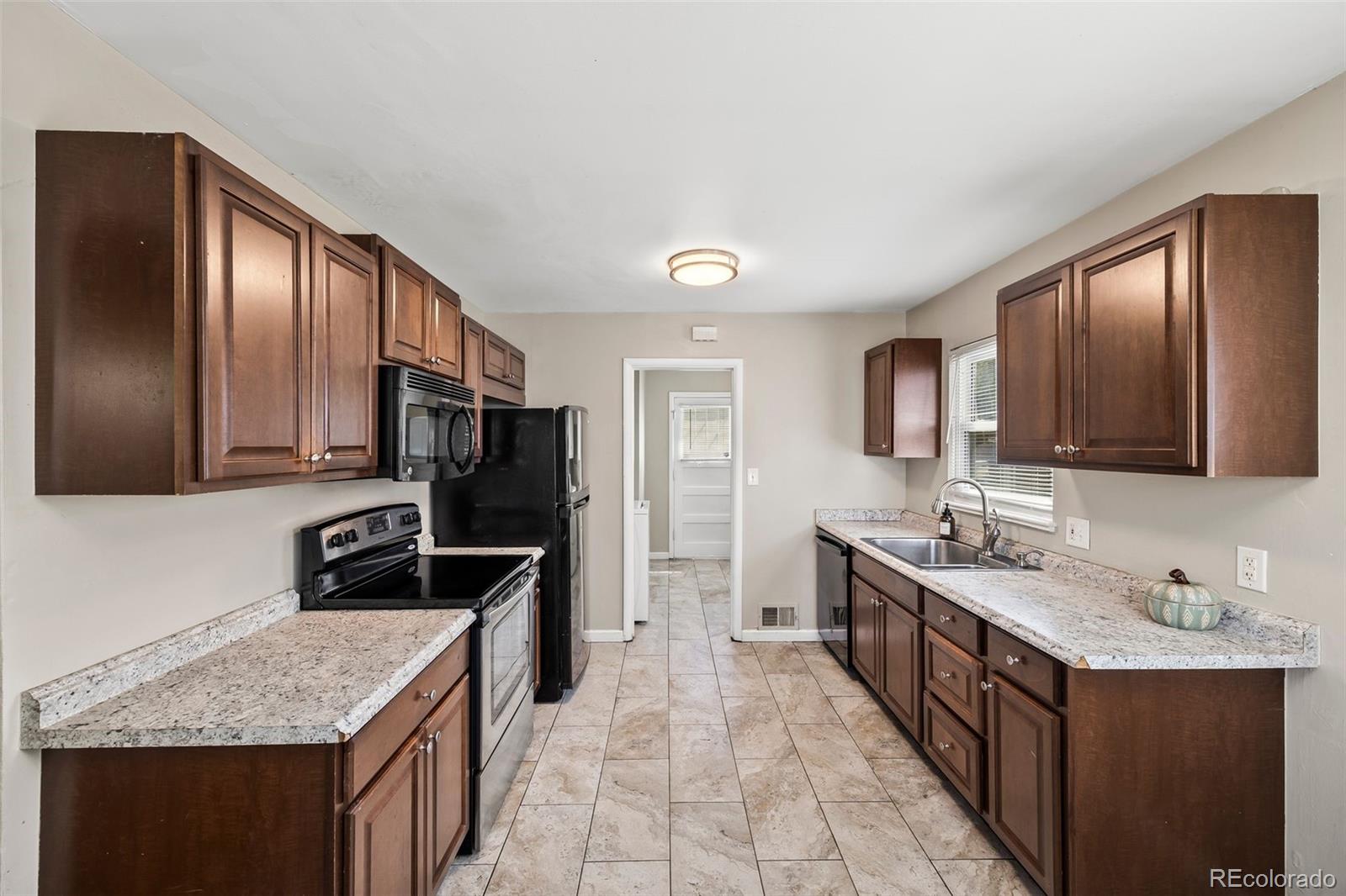 MLS Image #4 for 2356  elmira street,aurora, Colorado