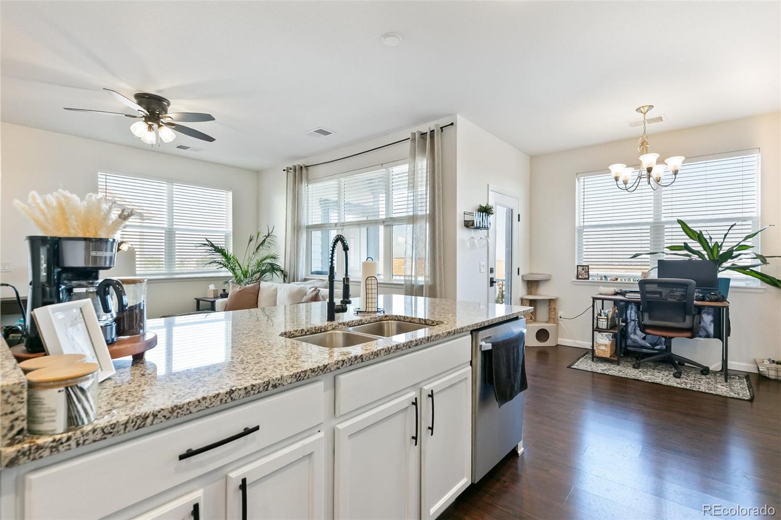 MLS Image #10 for 4605  copeland loop 204,highlands ranch, Colorado