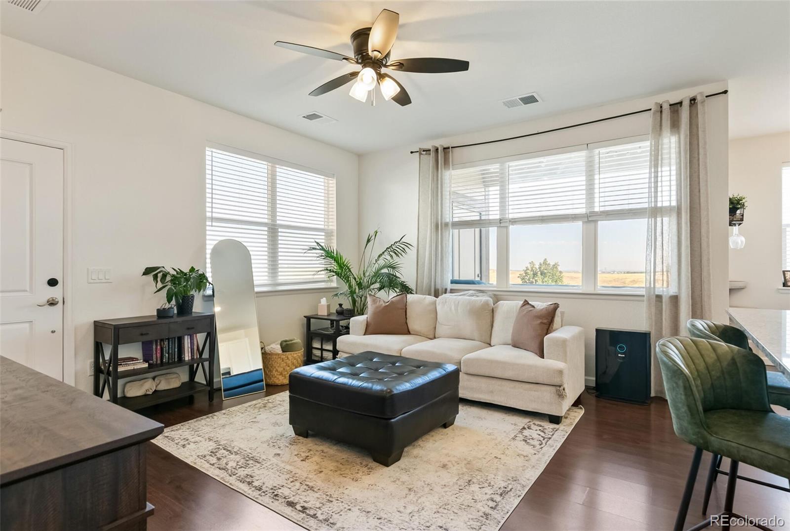 MLS Image #3 for 4605  copeland loop 204,highlands ranch, Colorado