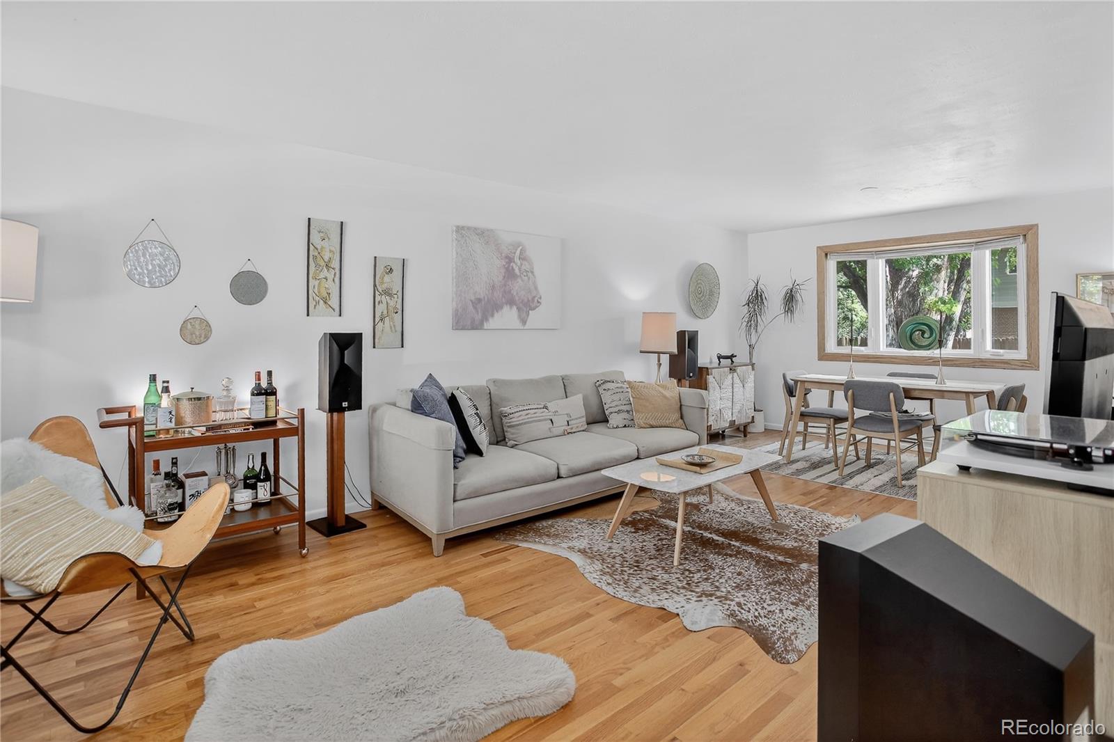 MLS Image #10 for 2842 s vincennes way,denver, Colorado