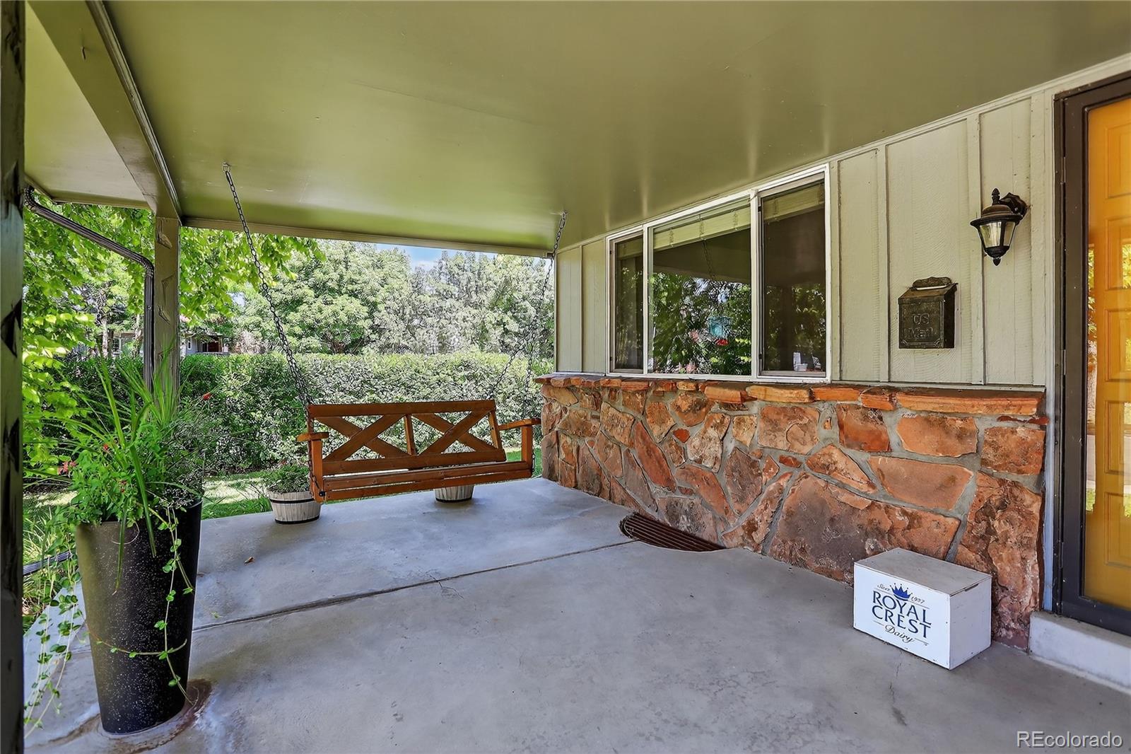 MLS Image #2 for 2842 s vincennes way,denver, Colorado