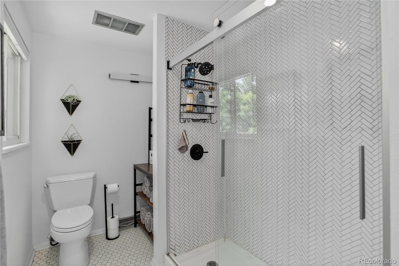 MLS Image #29 for 2842 s vincennes way,denver, Colorado