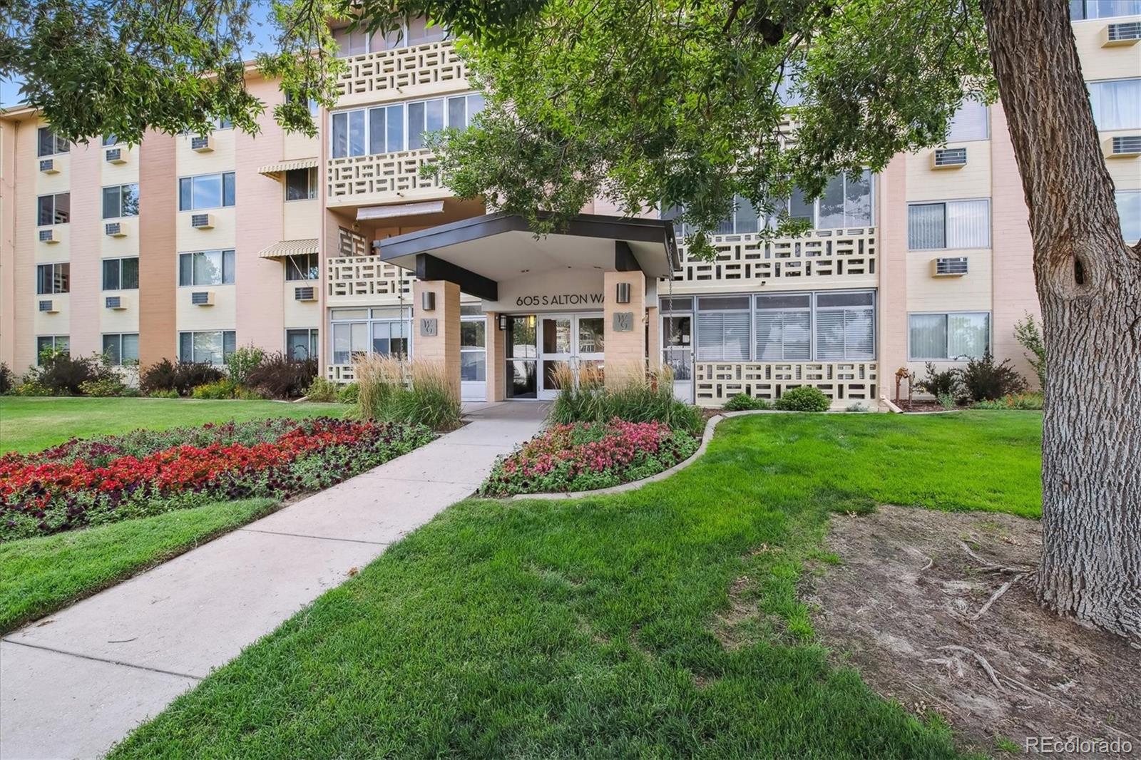 MLS Image #4 for 605 s alton way 9c,denver, Colorado