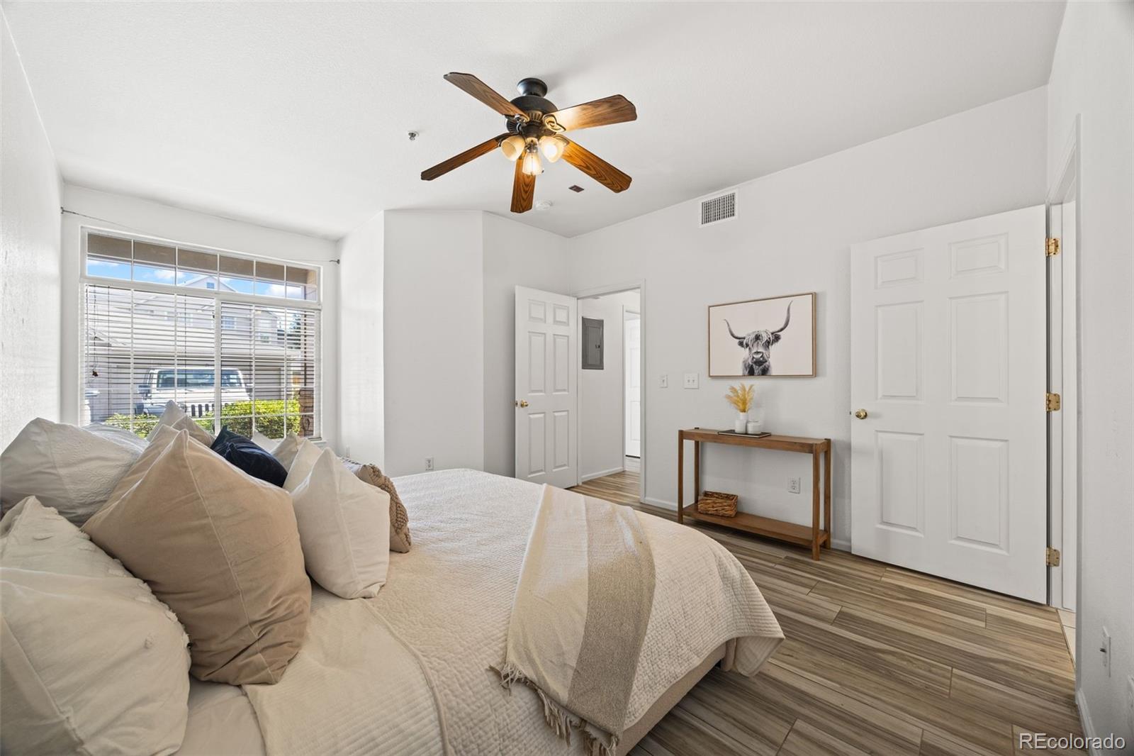MLS Image #9 for 9468 e florida avenue,denver, Colorado