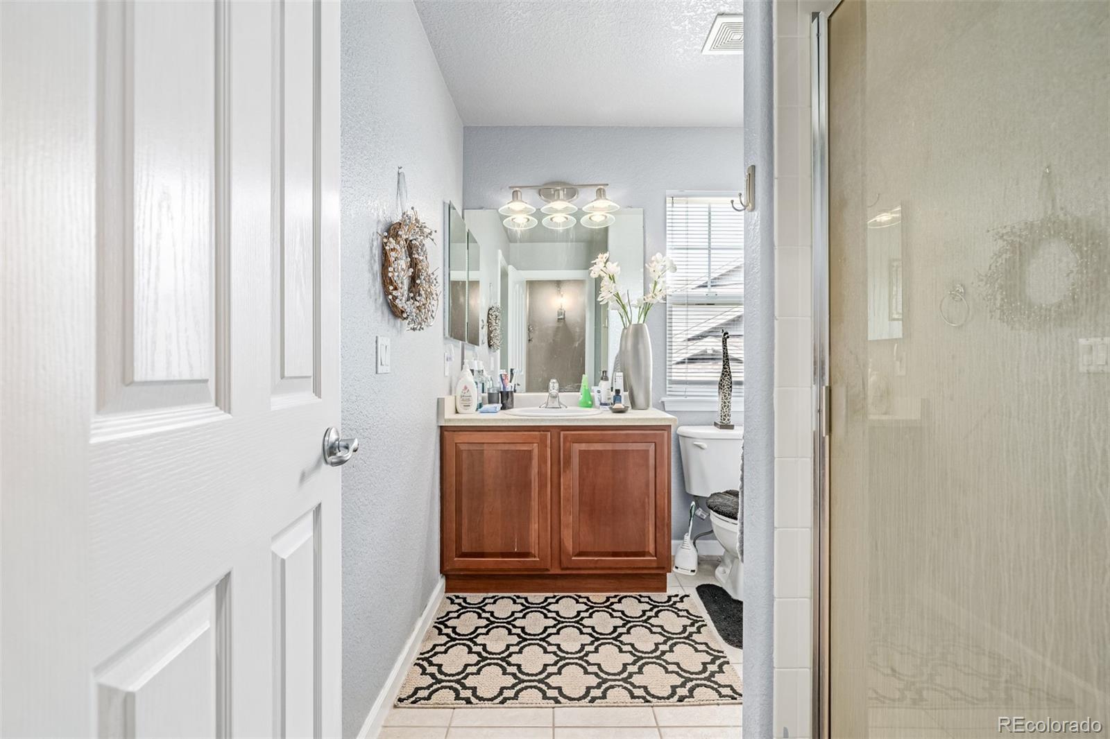 MLS Image #11 for 24248 e roxbury circle,aurora, Colorado