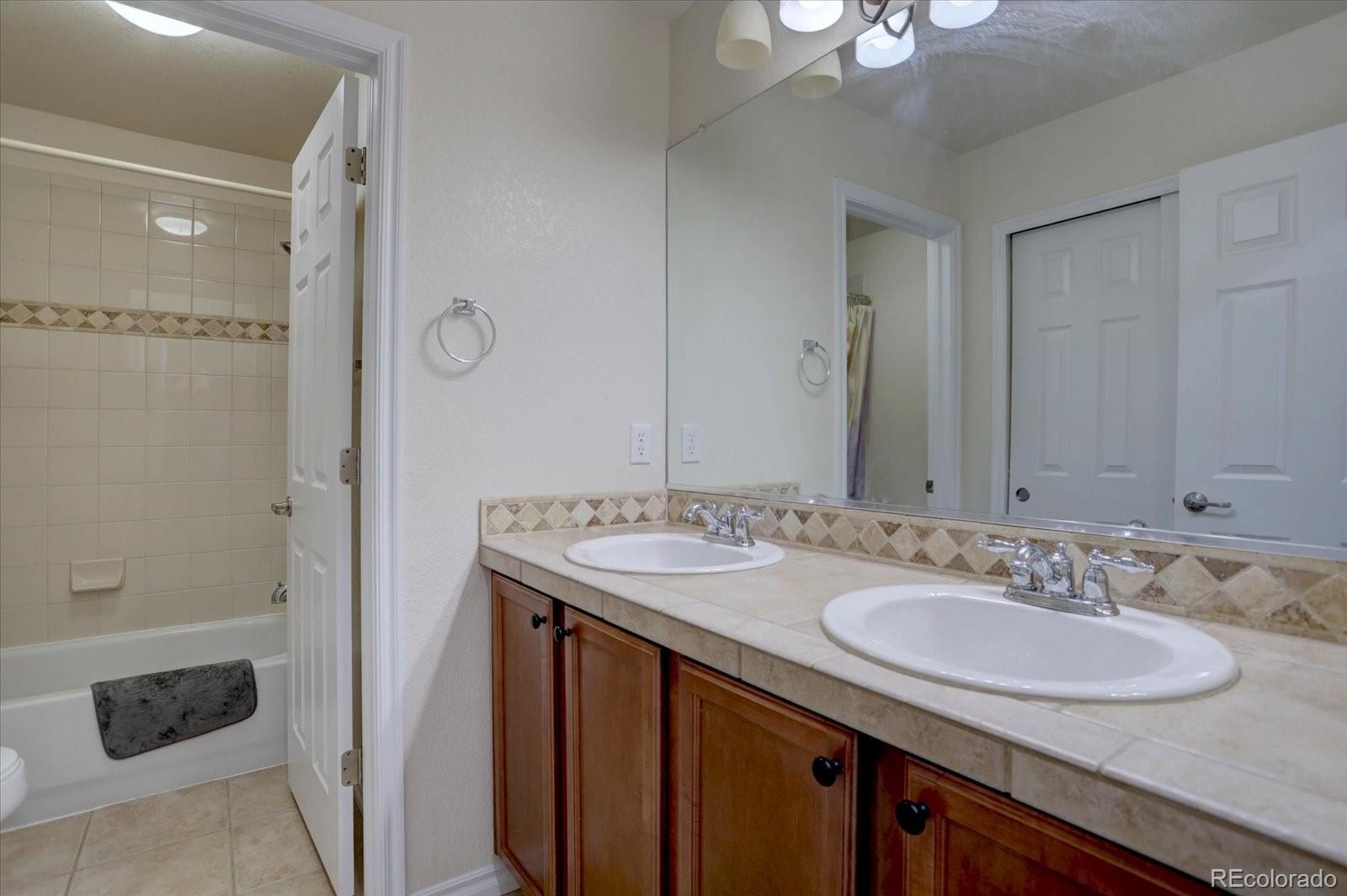 MLS Image #20 for 5300  fullerton lane,highlands ranch, Colorado