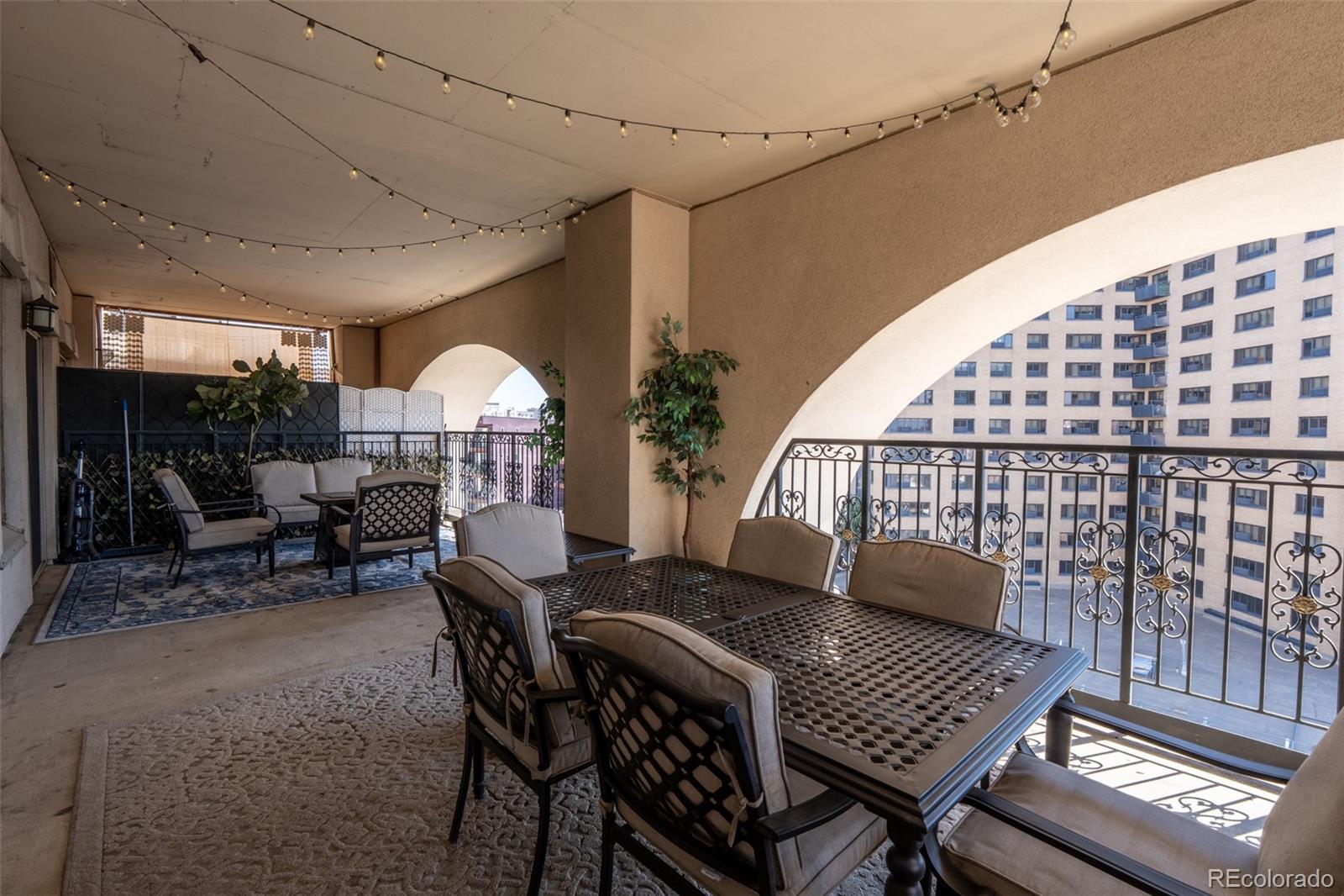 MLS Image #18 for 925 n lincoln street,denver, Colorado