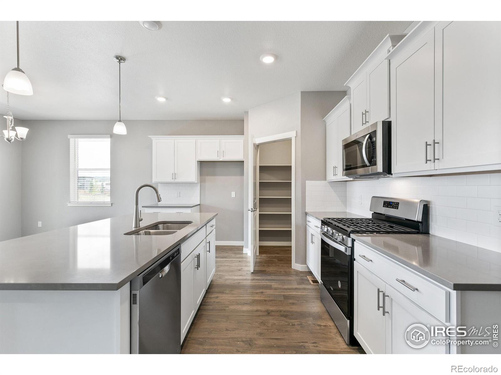 MLS Image #10 for 832  elias tarn drive,severance, Colorado