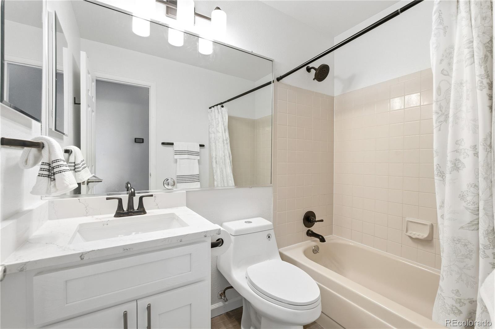 MLS Image #17 for 8692  lariat loop,elizabeth, Colorado