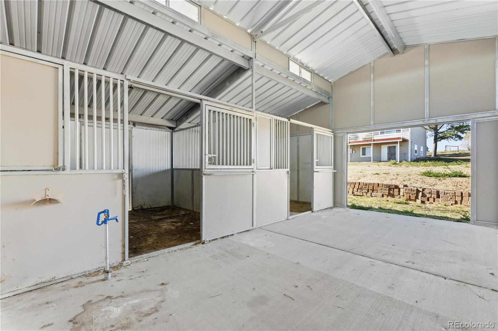 MLS Image #33 for 8692  lariat loop,elizabeth, Colorado