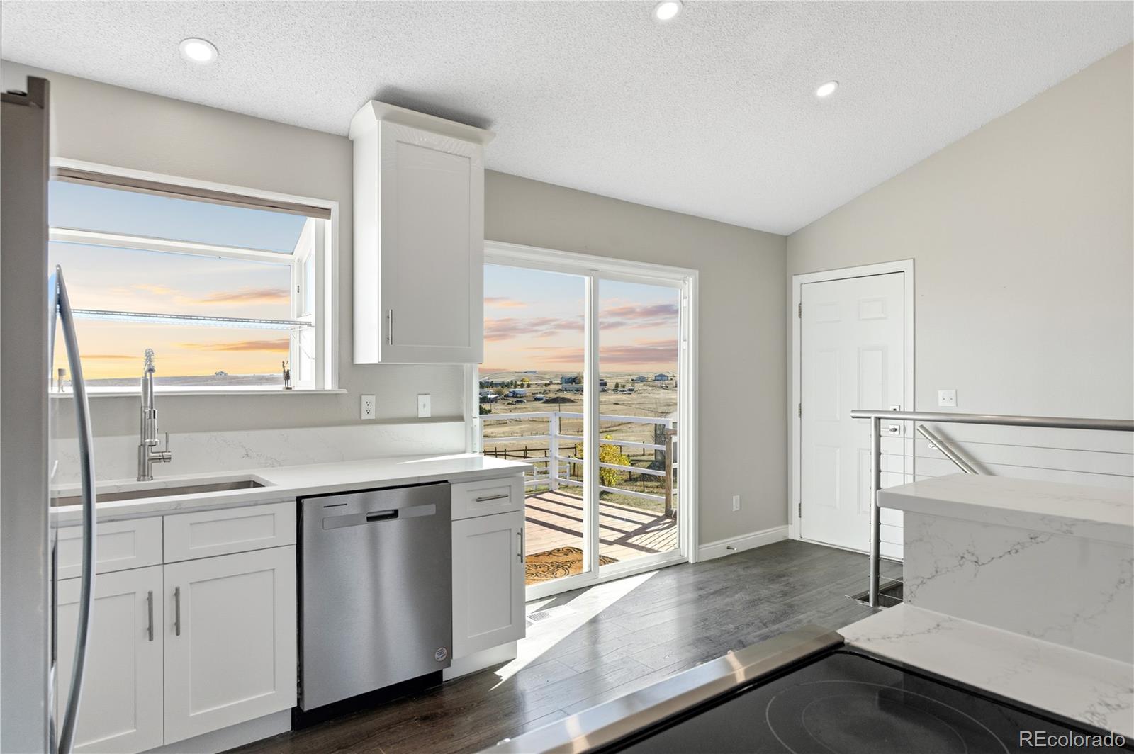 MLS Image #7 for 8692  lariat loop,elizabeth, Colorado