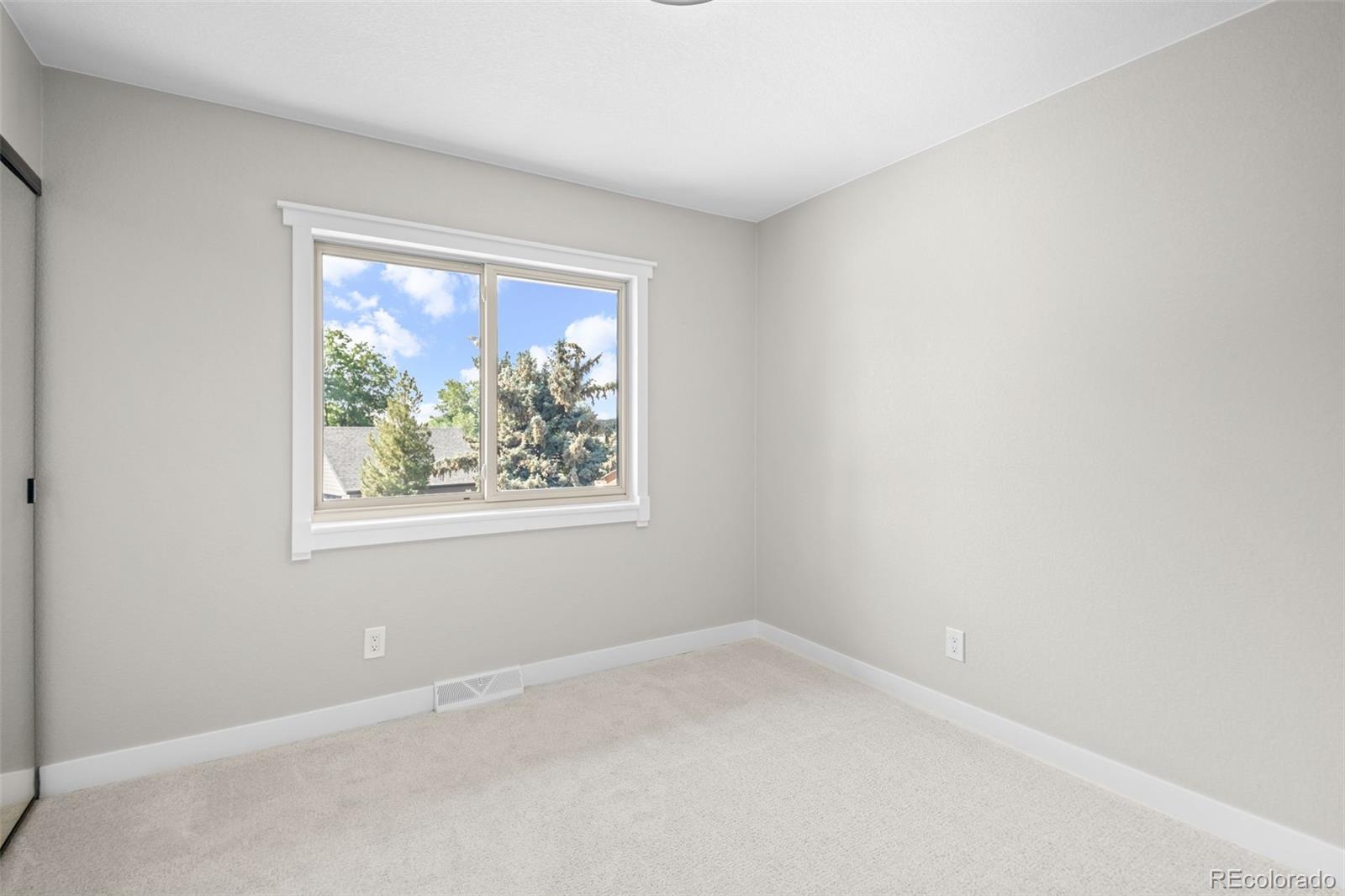 MLS Image #16 for 1825 s zang court,lakewood, Colorado