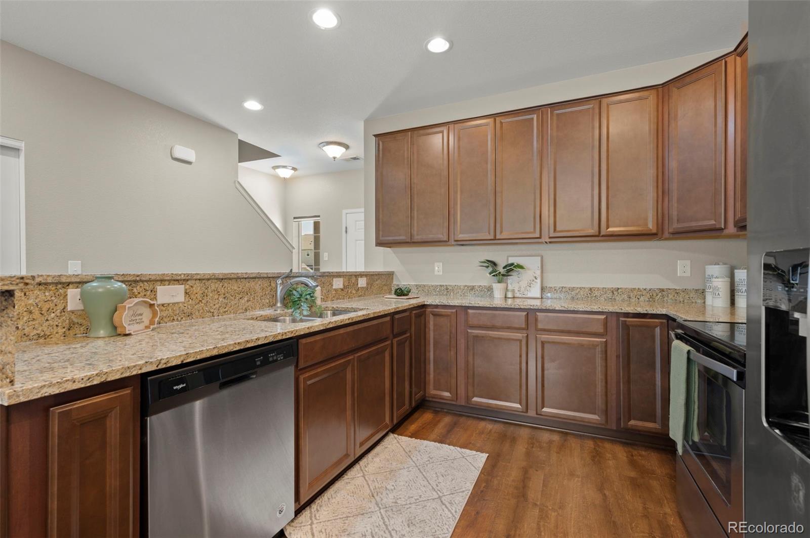 MLS Image #8 for 14700 e 104th avenue,commerce city, Colorado