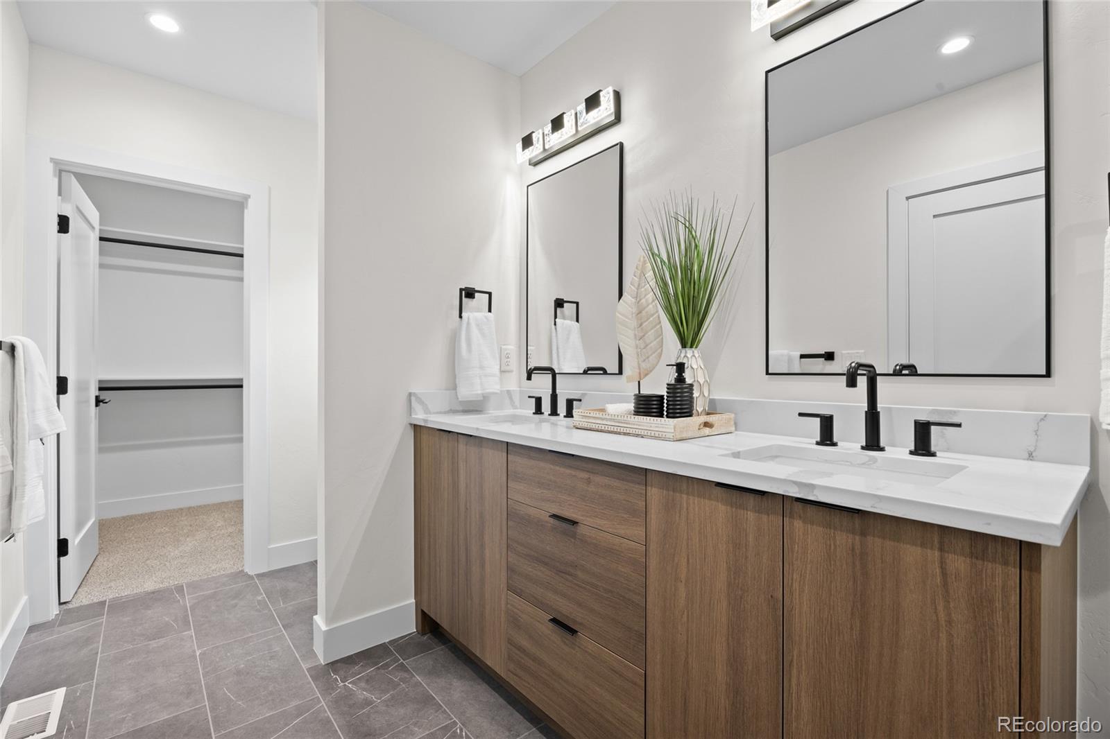 MLS Image #22 for 1747  lowell boulevard ,denver, Colorado