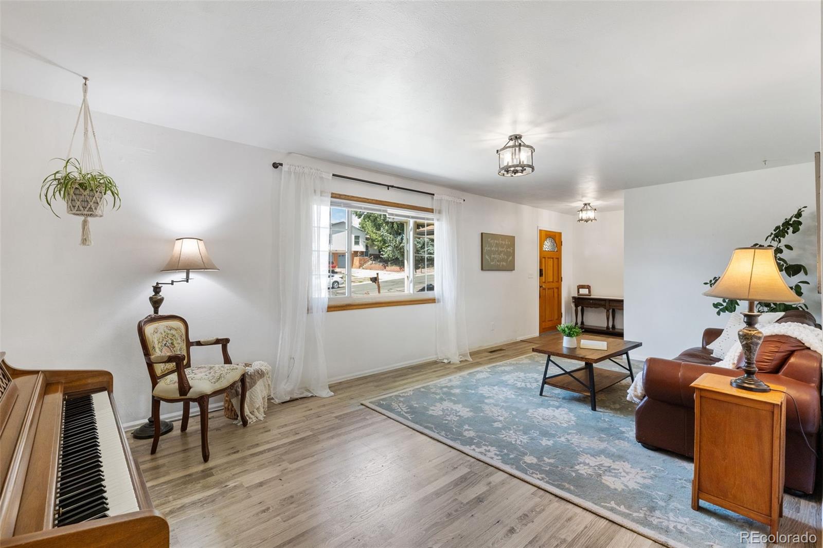 MLS Image #4 for 1413  auburn drive,colorado springs, Colorado