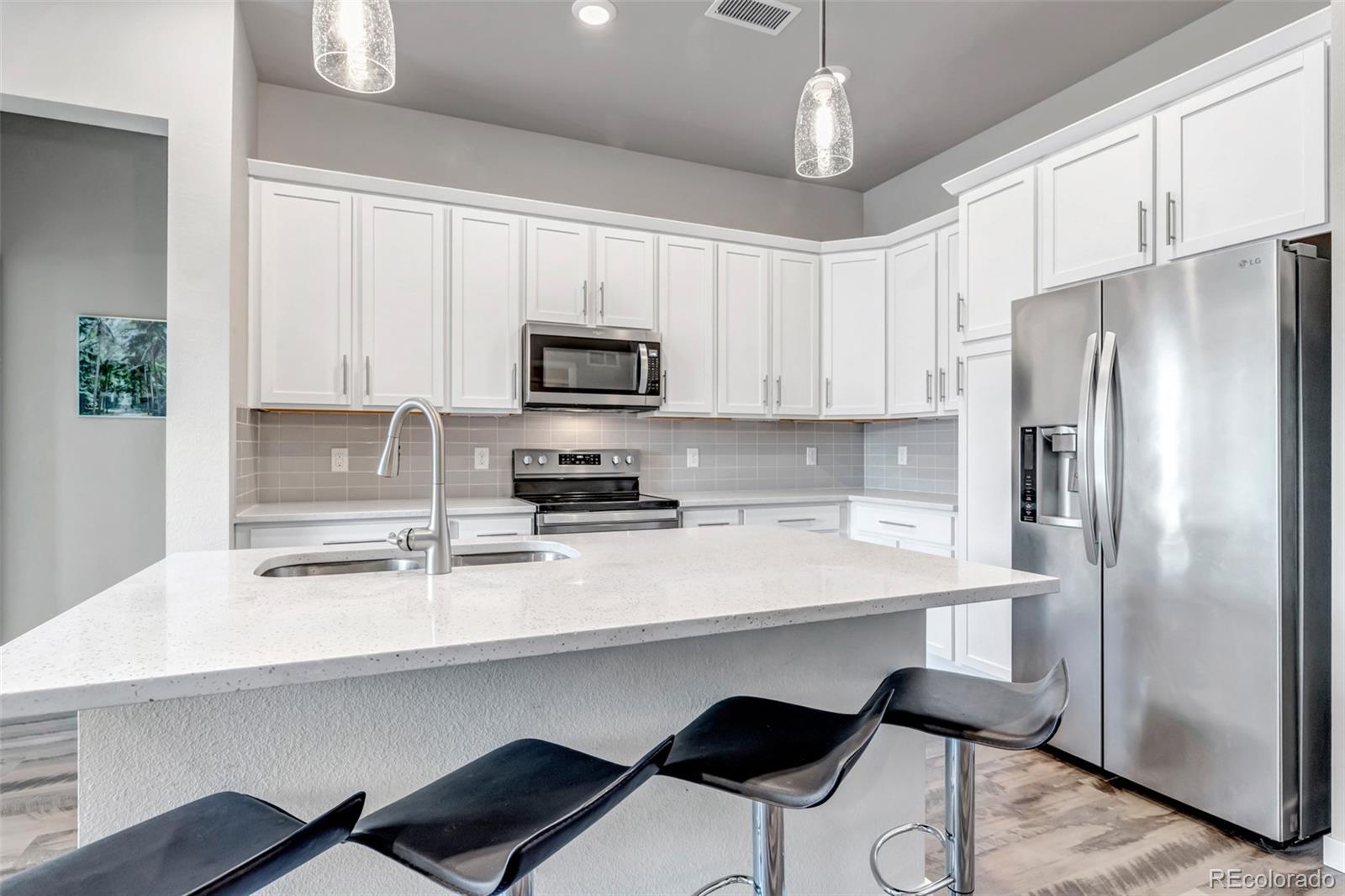 MLS Image #5 for 400 e fremont place 404,centennial, Colorado