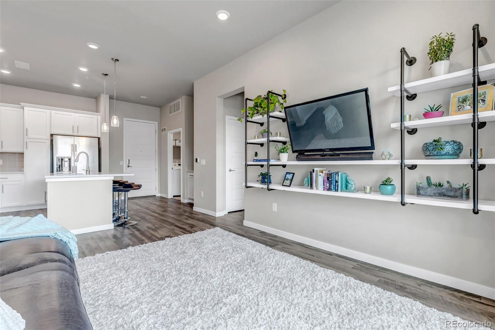 MLS Image #9 for 400 e fremont place 404,centennial, Colorado