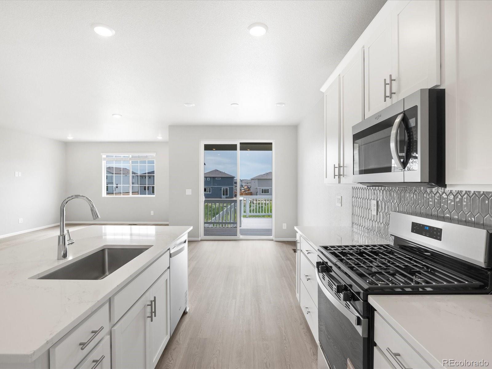 MLS Image #12 for 17414 e 90th place,commerce city, Colorado
