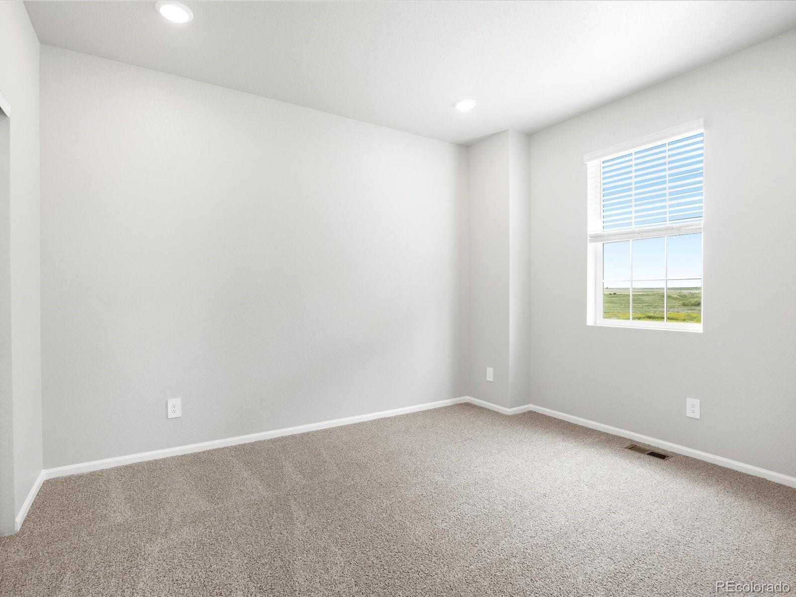 MLS Image #3 for 17414 e 90th place,commerce city, Colorado