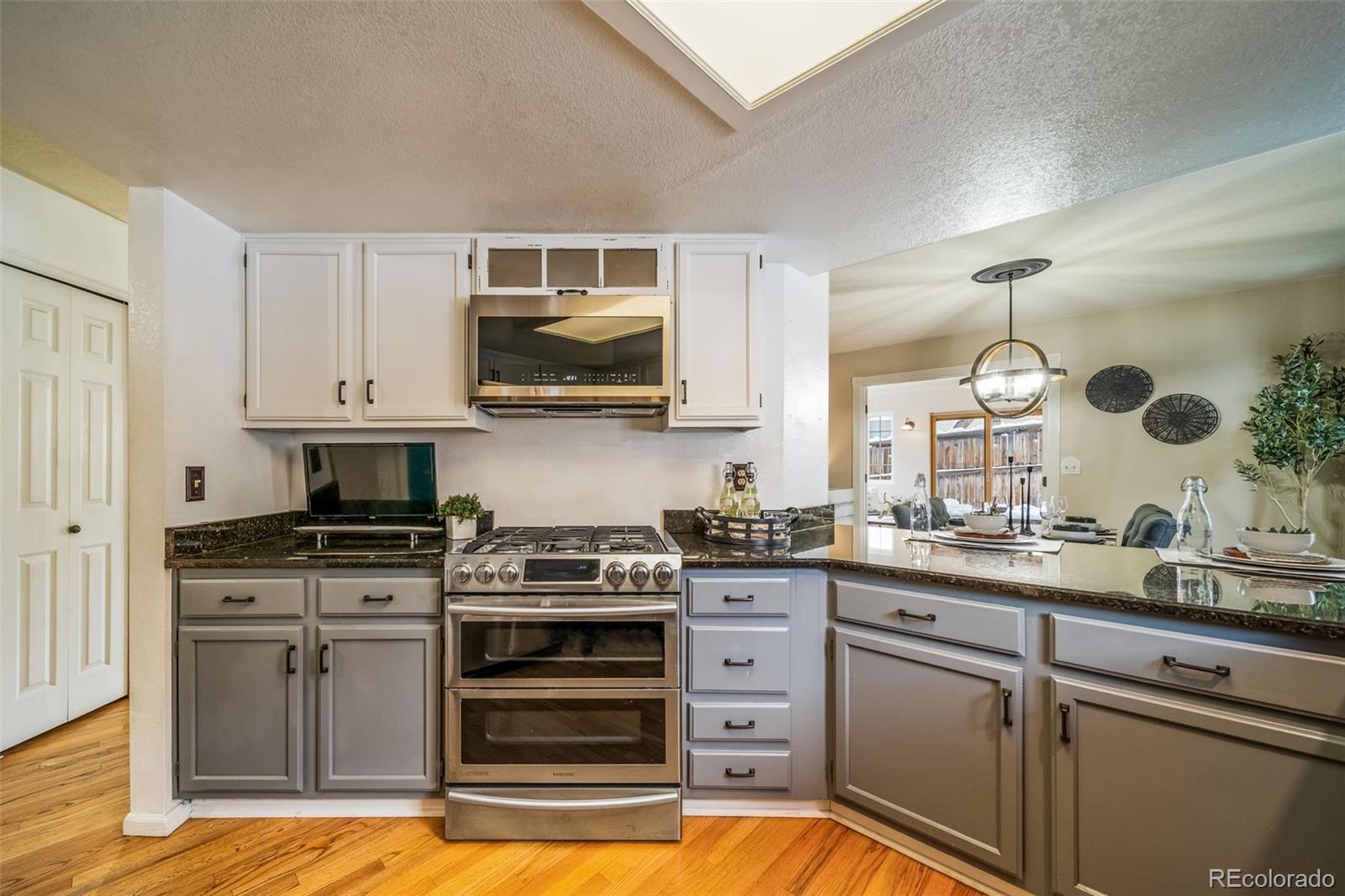 MLS Image #12 for 9364 w coal mine avenue,littleton, Colorado