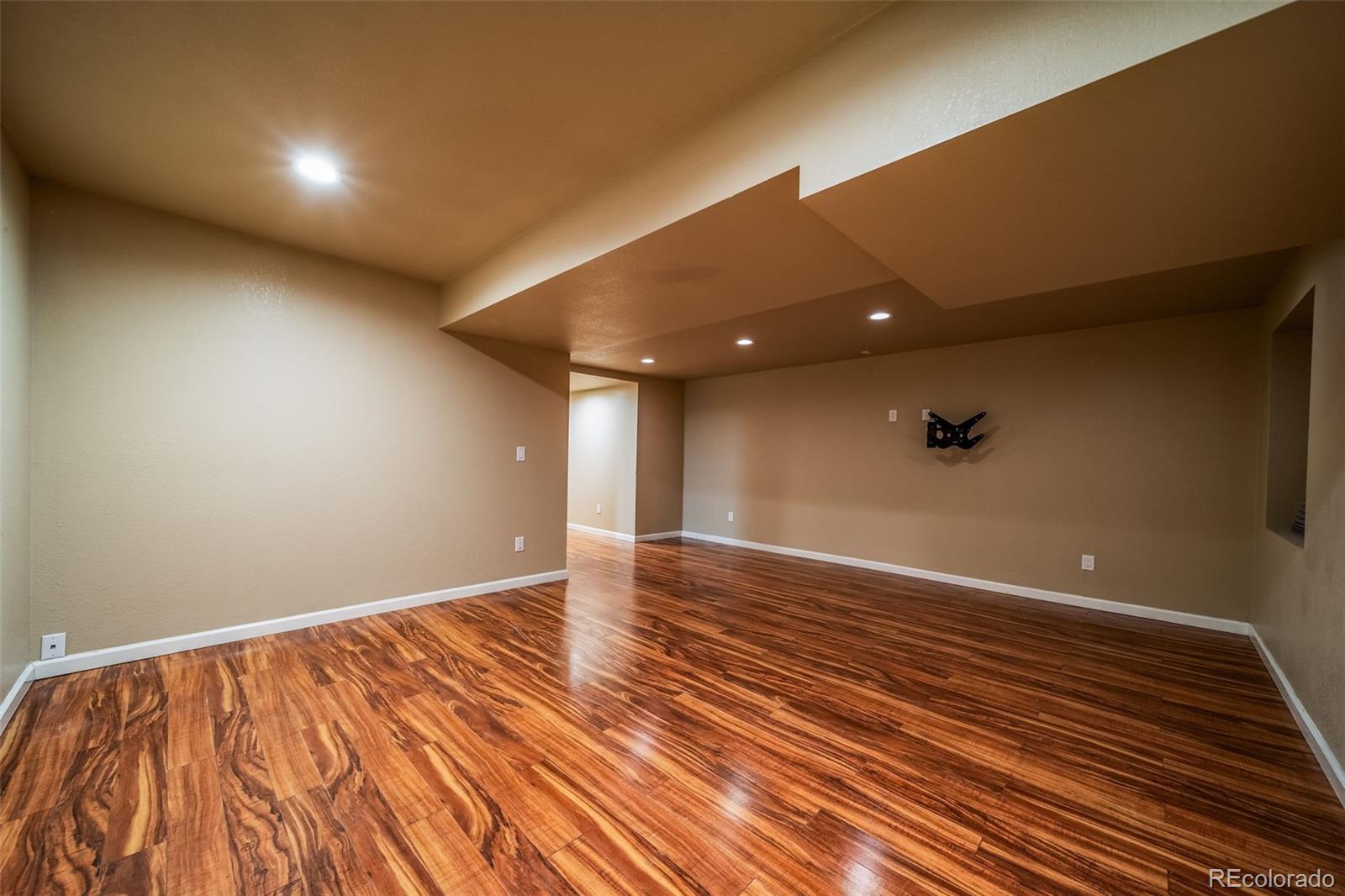 MLS Image #30 for 9364 w coal mine avenue,littleton, Colorado