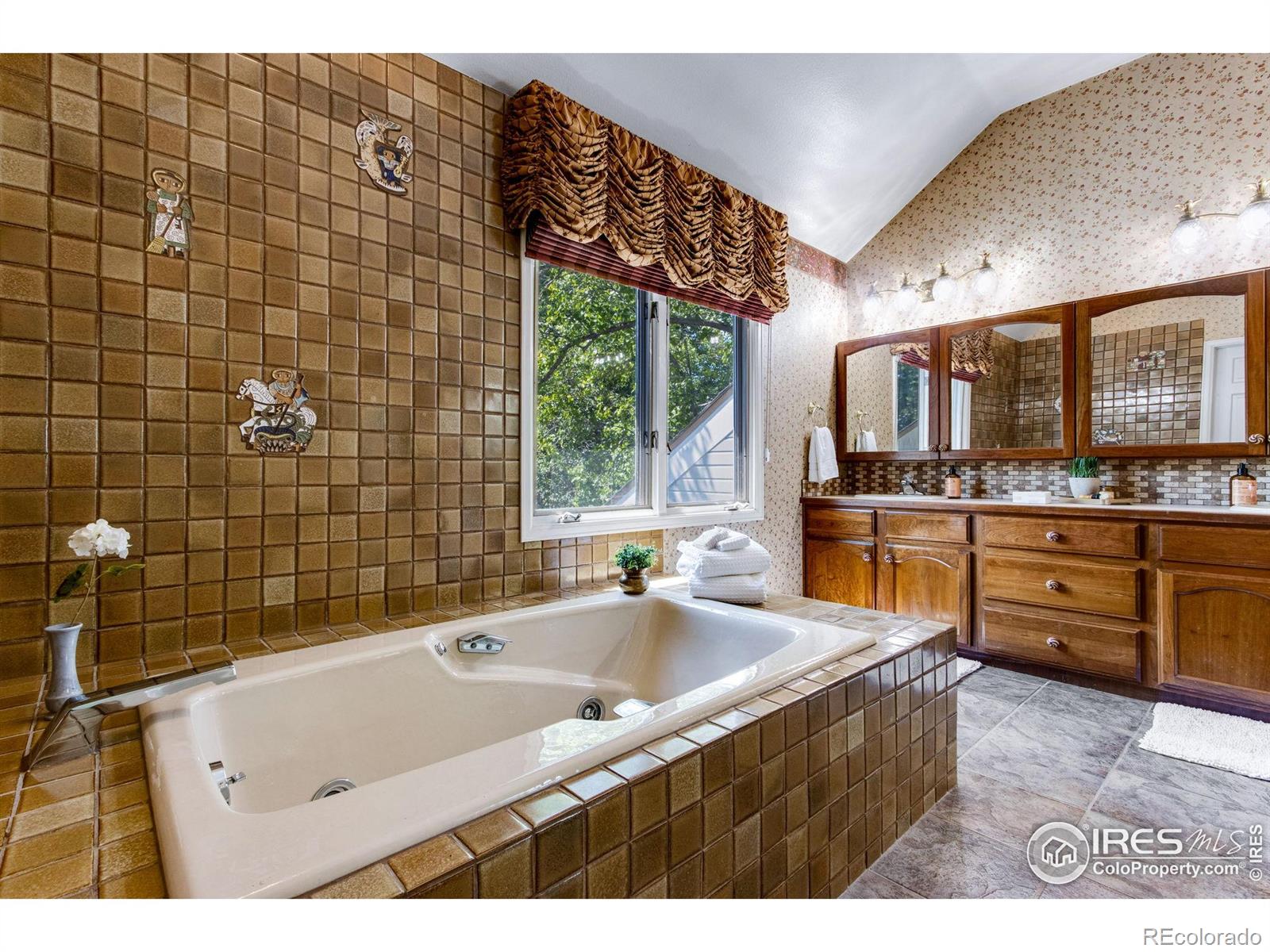 MLS Image #30 for 636  cheyenne drive,fort collins, Colorado