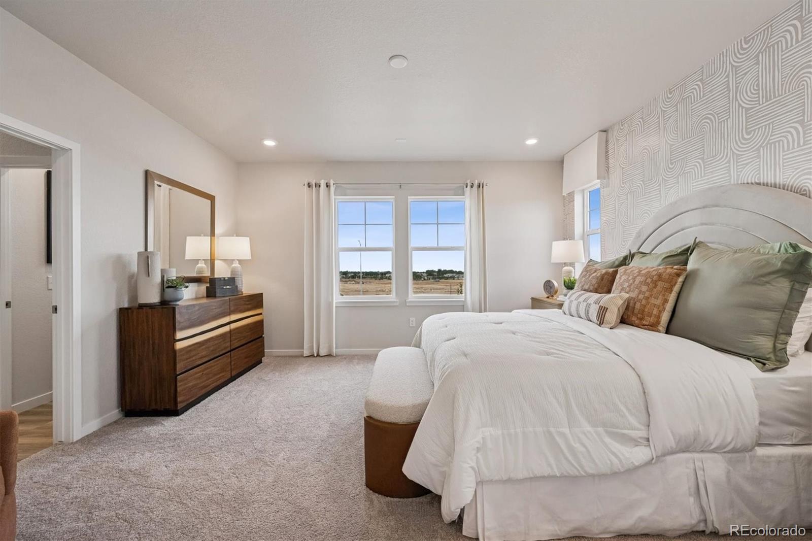 MLS Image #21 for 22569 e 47th drive,aurora, Colorado