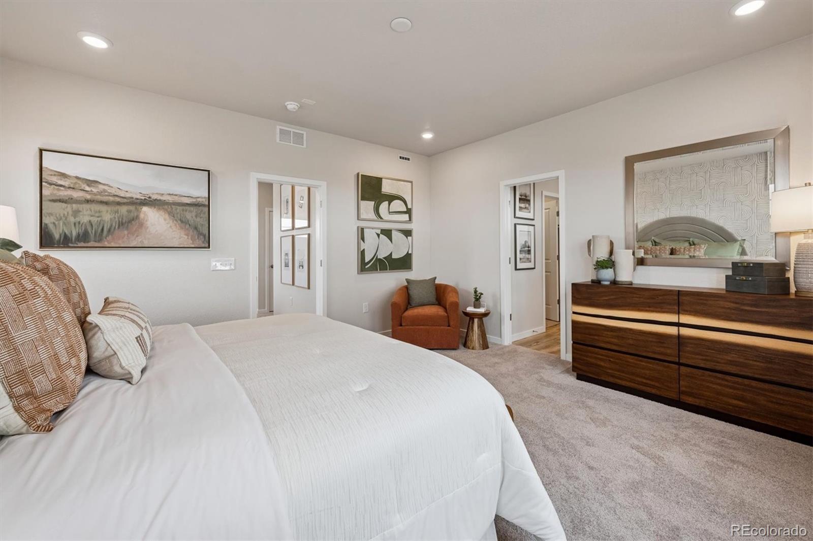 MLS Image #23 for 22569 e 47th drive,aurora, Colorado