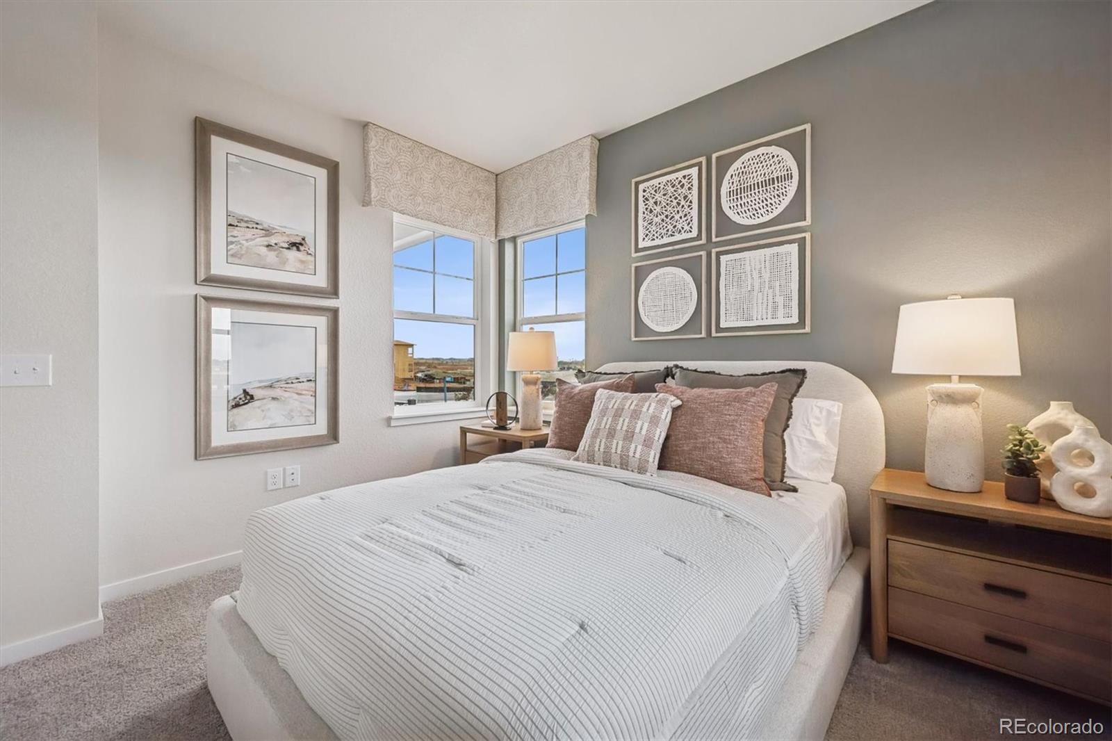 MLS Image #5 for 22569 e 47th drive,aurora, Colorado