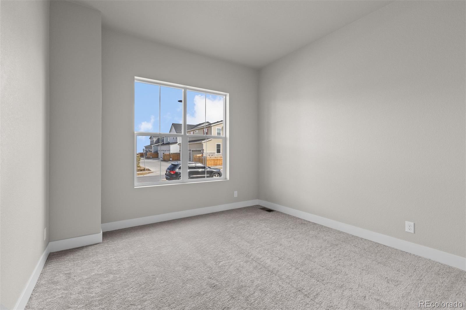 MLS Image #8 for 21202 e 63rd drive,aurora, Colorado