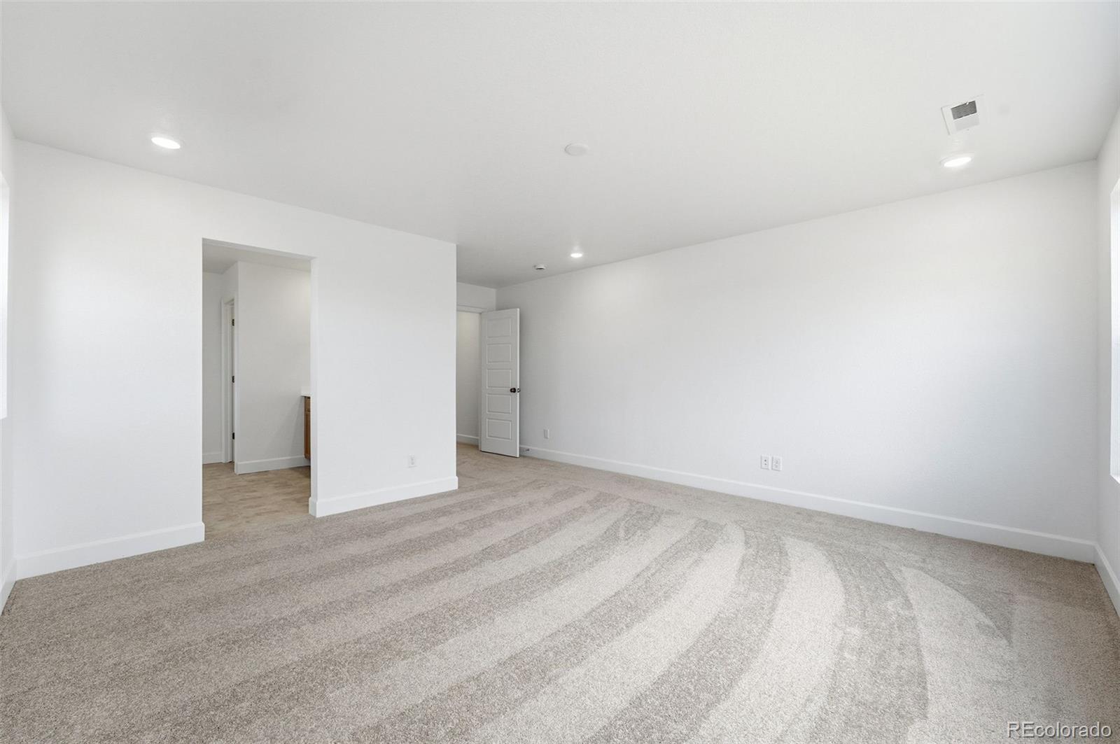 MLS Image #13 for 3323 n catawba way,aurora, Colorado
