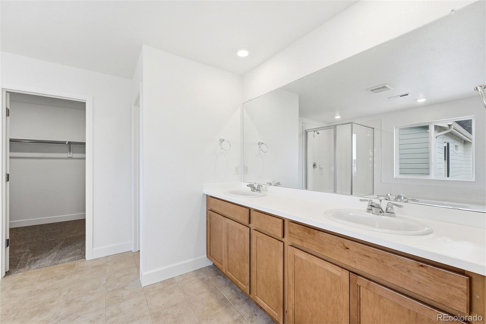 MLS Image #14 for 3323 n catawba way,aurora, Colorado