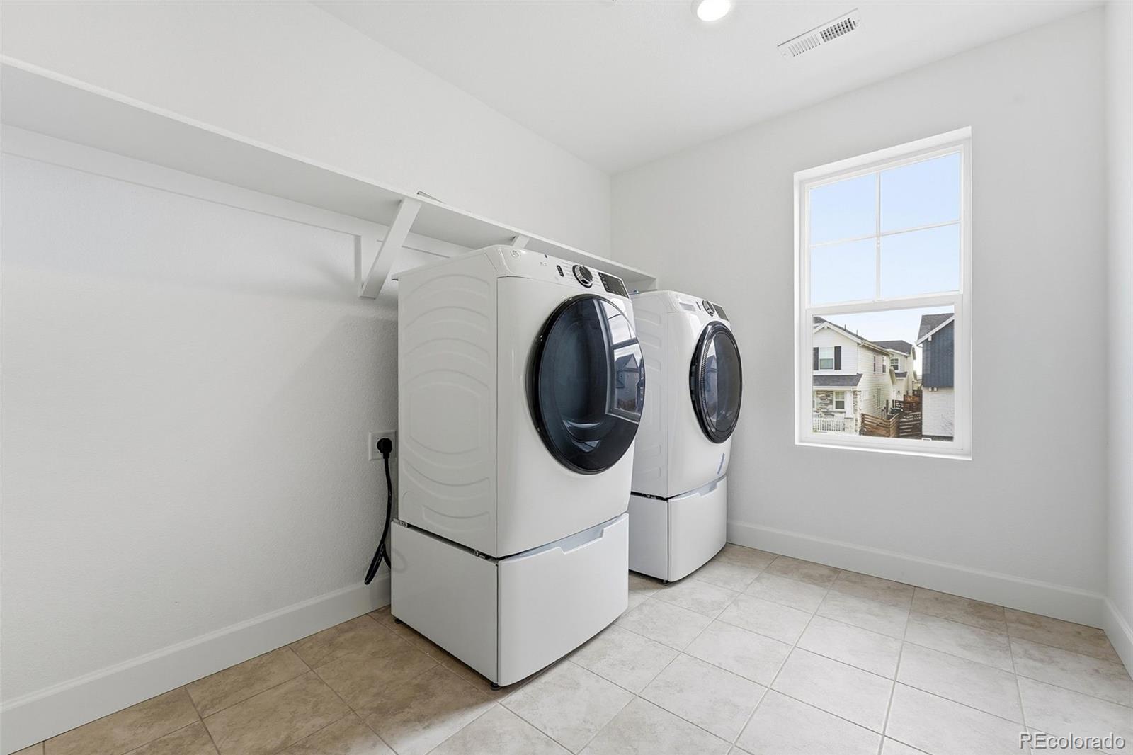 MLS Image #20 for 3323 n catawba way,aurora, Colorado