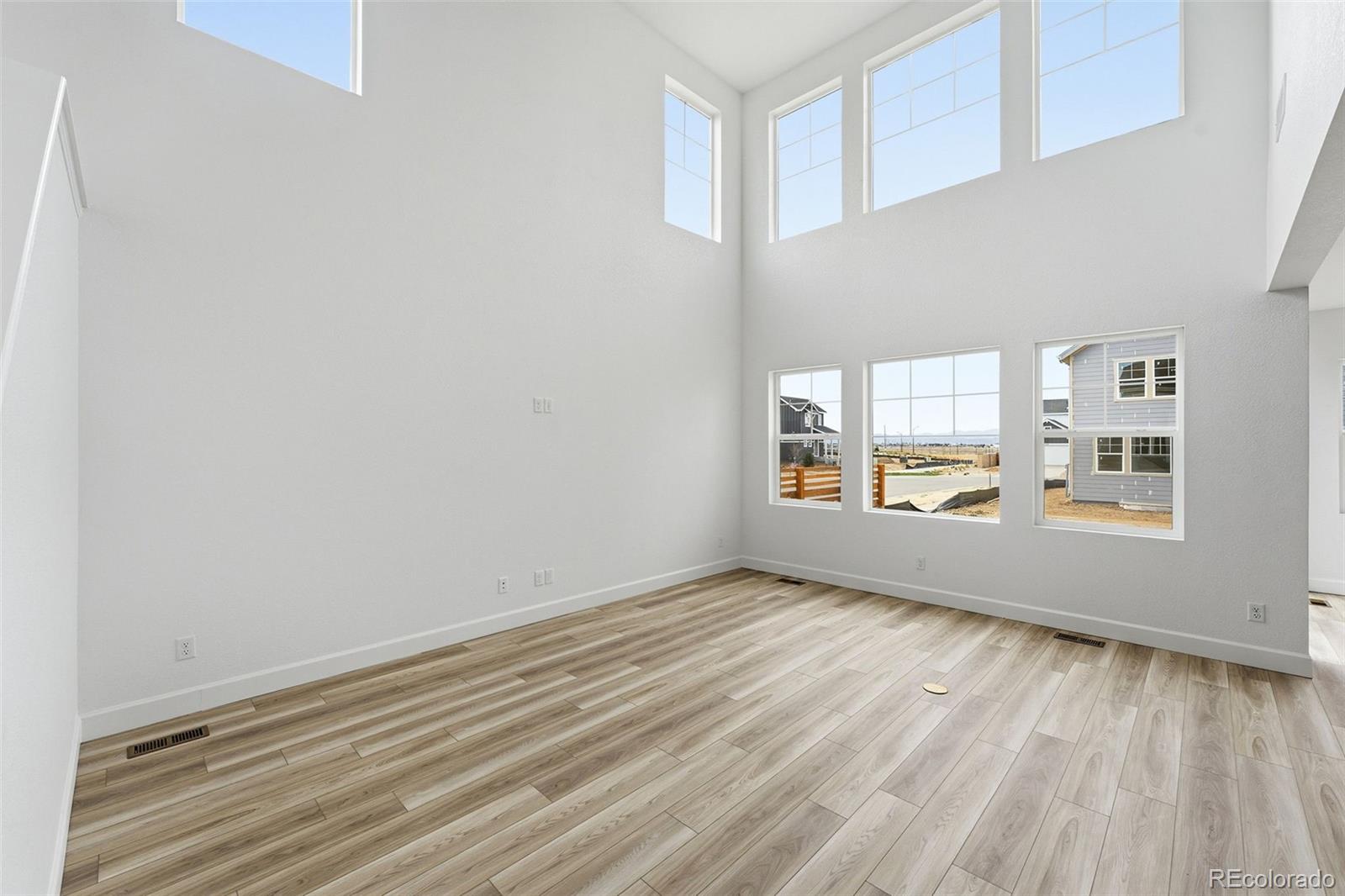 MLS Image #5 for 3323 n catawba way,aurora, Colorado