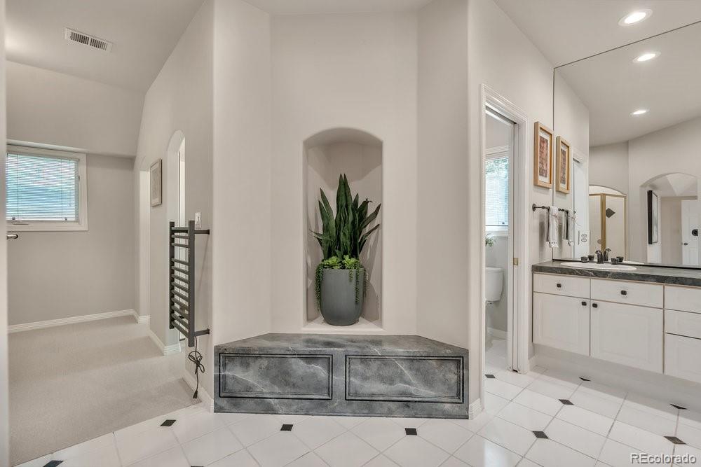 MLS Image #30 for 2417 e cedar avenue,denver, Colorado