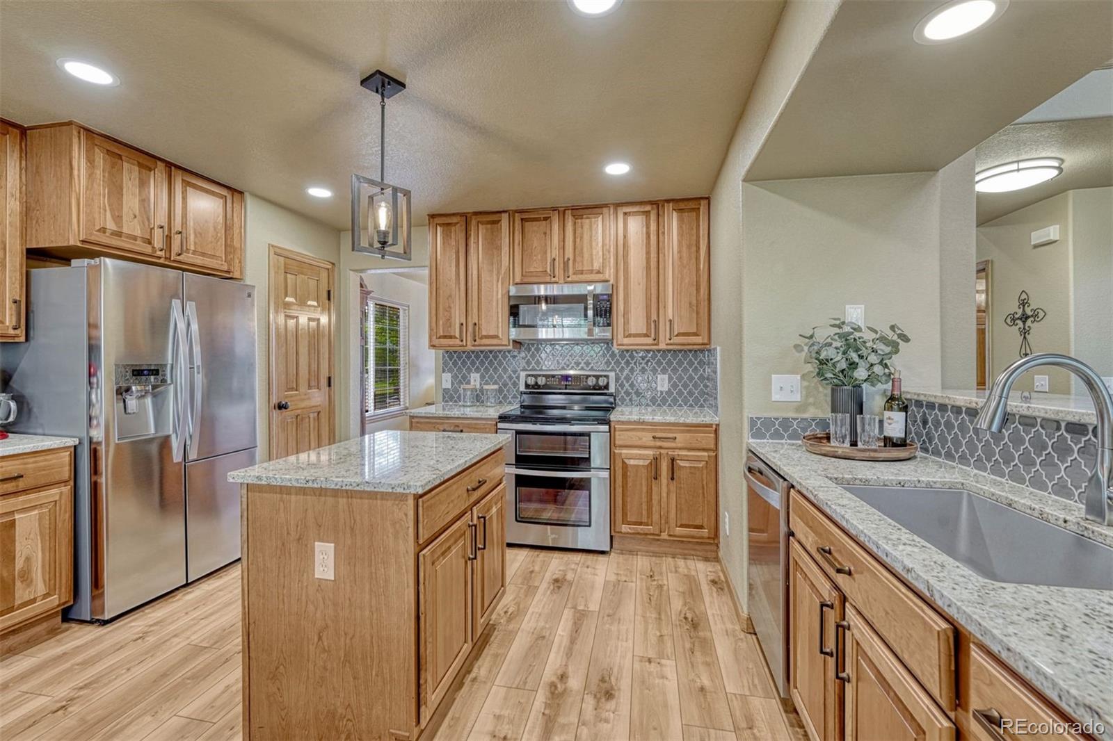 MLS Image #8 for 532  fox run circle,colorado springs, Colorado