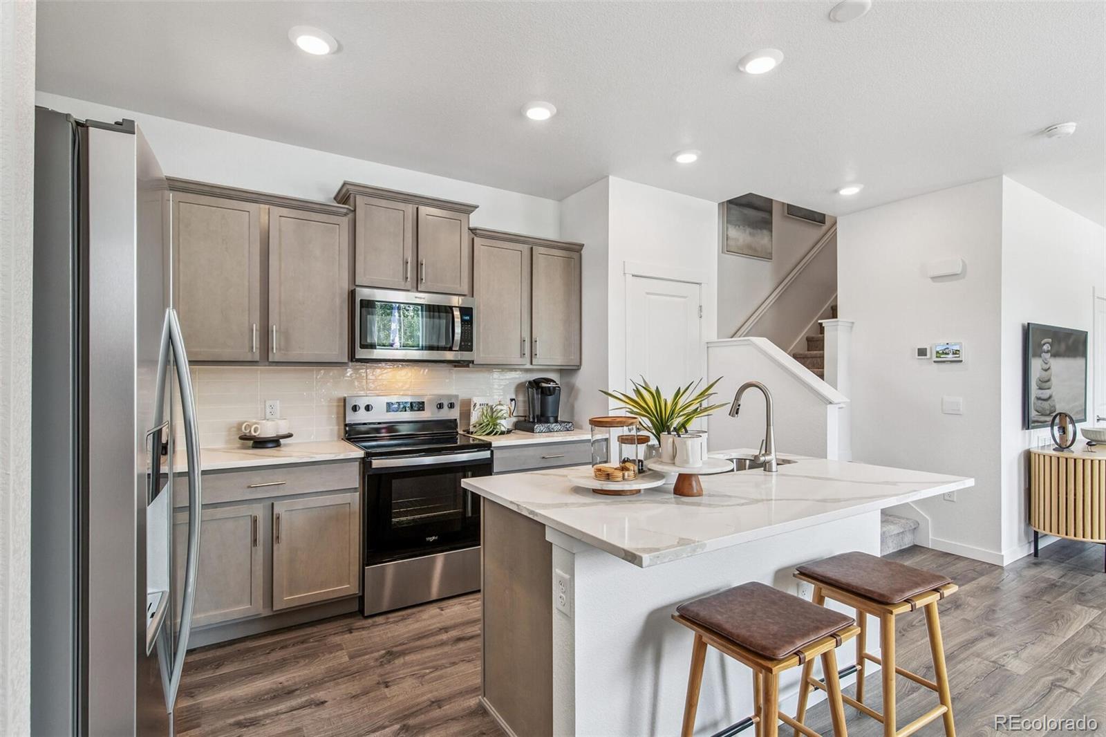 MLS Image #8 for 702 n shawnee street,aurora, Colorado