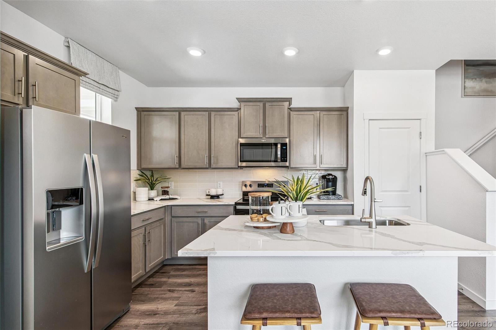 MLS Image #9 for 702 n shawnee street,aurora, Colorado