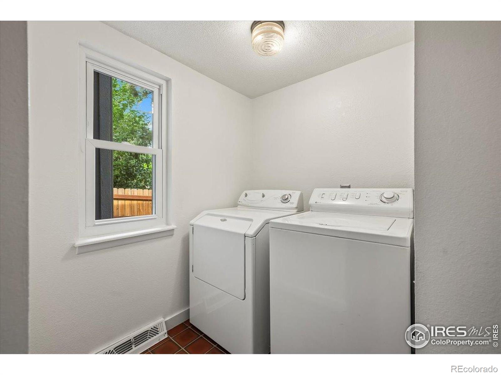 MLS Image #15 for 9903 w 86th avenue,arvada, Colorado