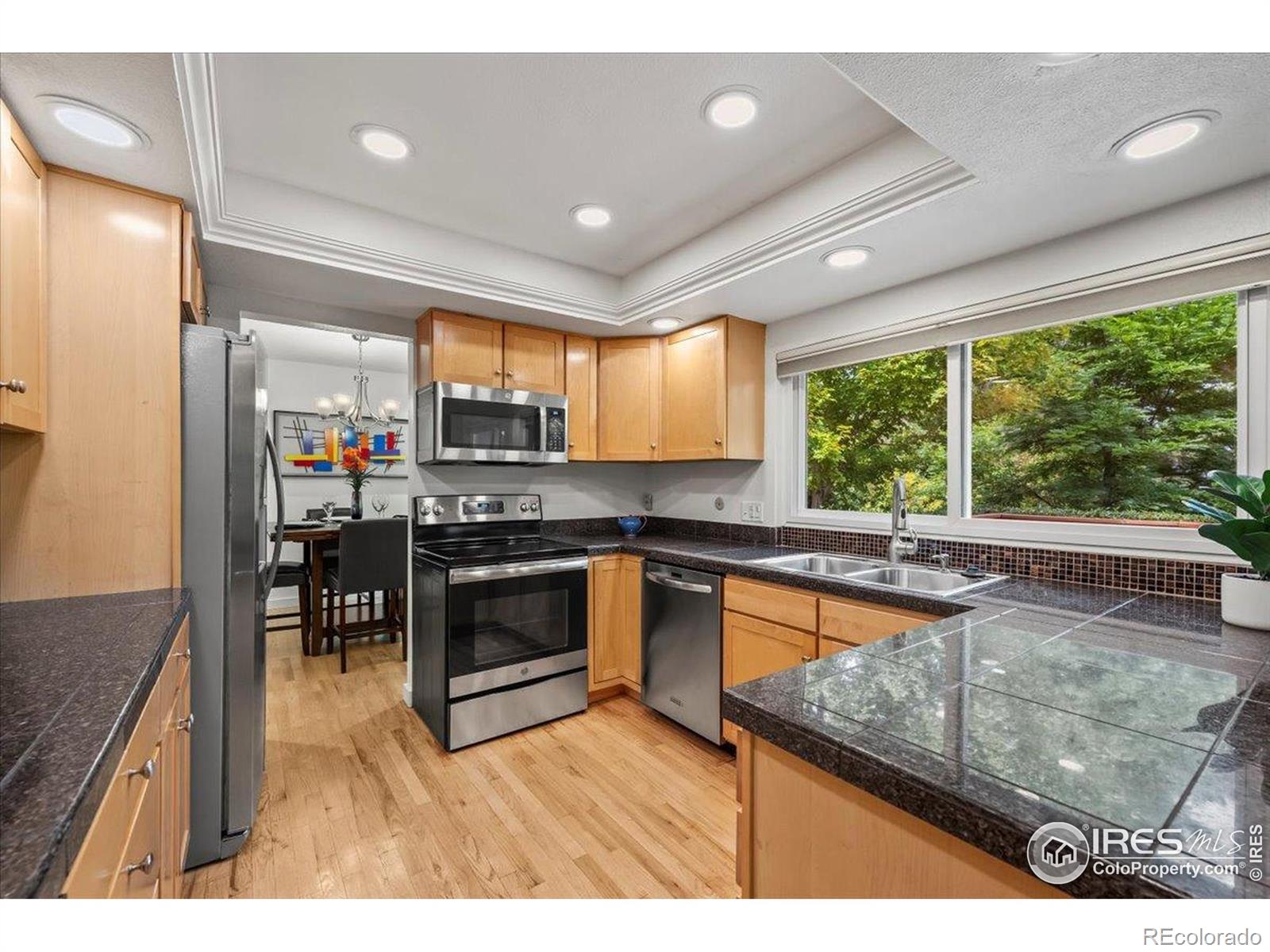 MLS Image #7 for 9903 w 86th avenue,arvada, Colorado