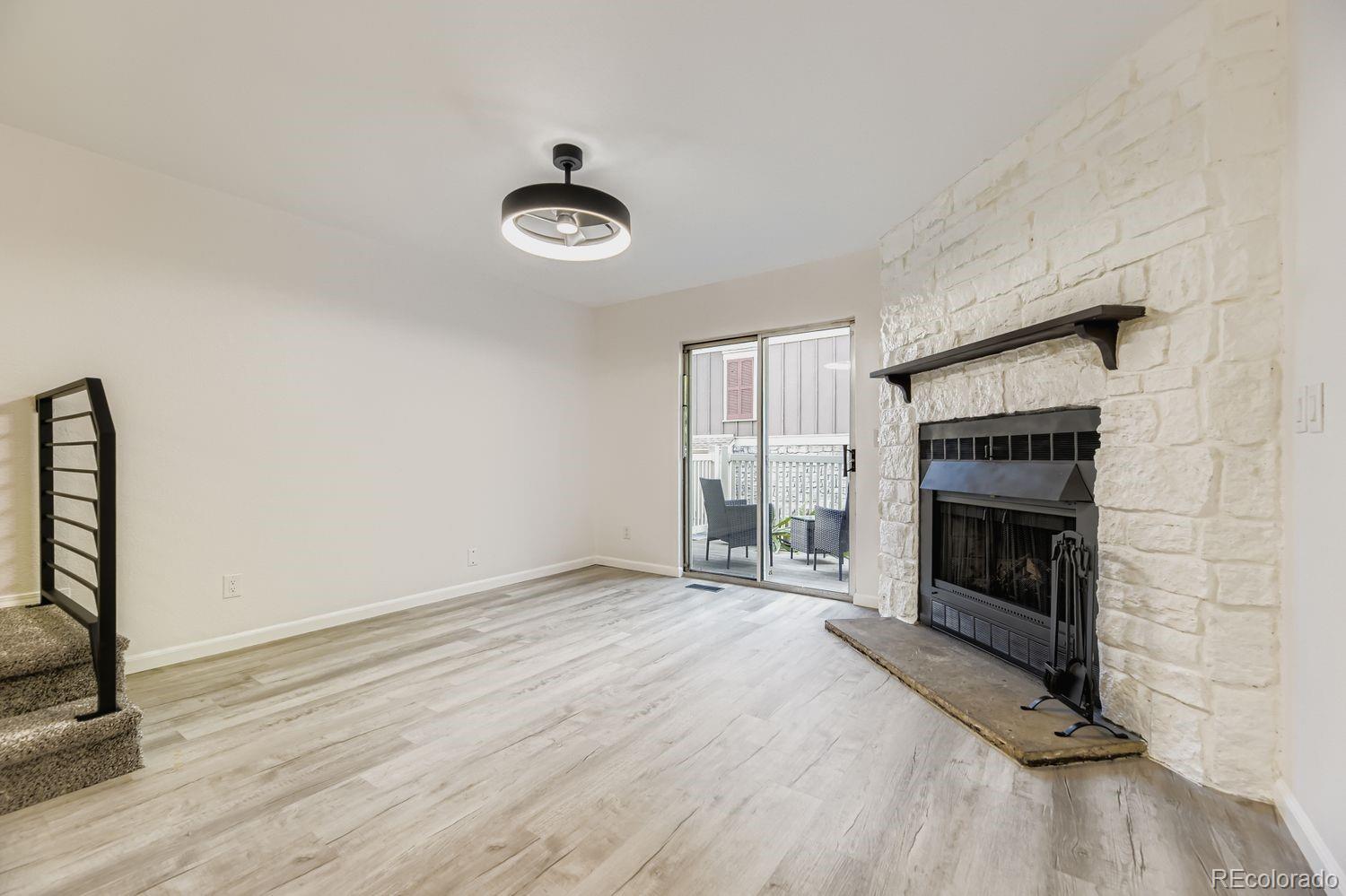 MLS Image #5 for 12055 e tennessee avenue,aurora, Colorado