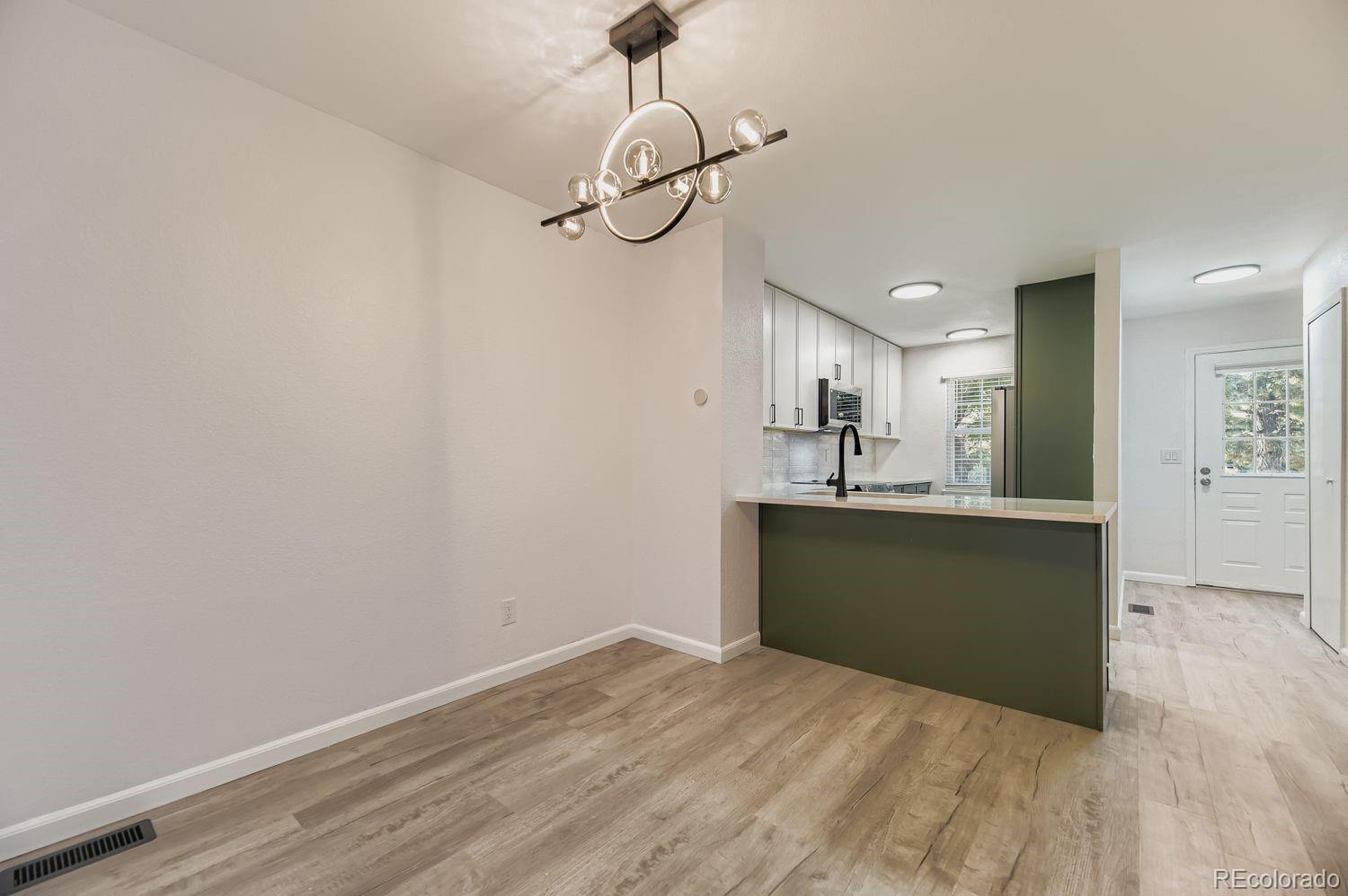 MLS Image #8 for 12055 e tennessee avenue,aurora, Colorado