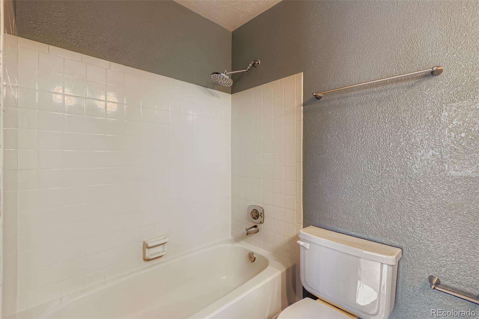 MLS Image #10 for 8199  welby road 1007,denver, Colorado