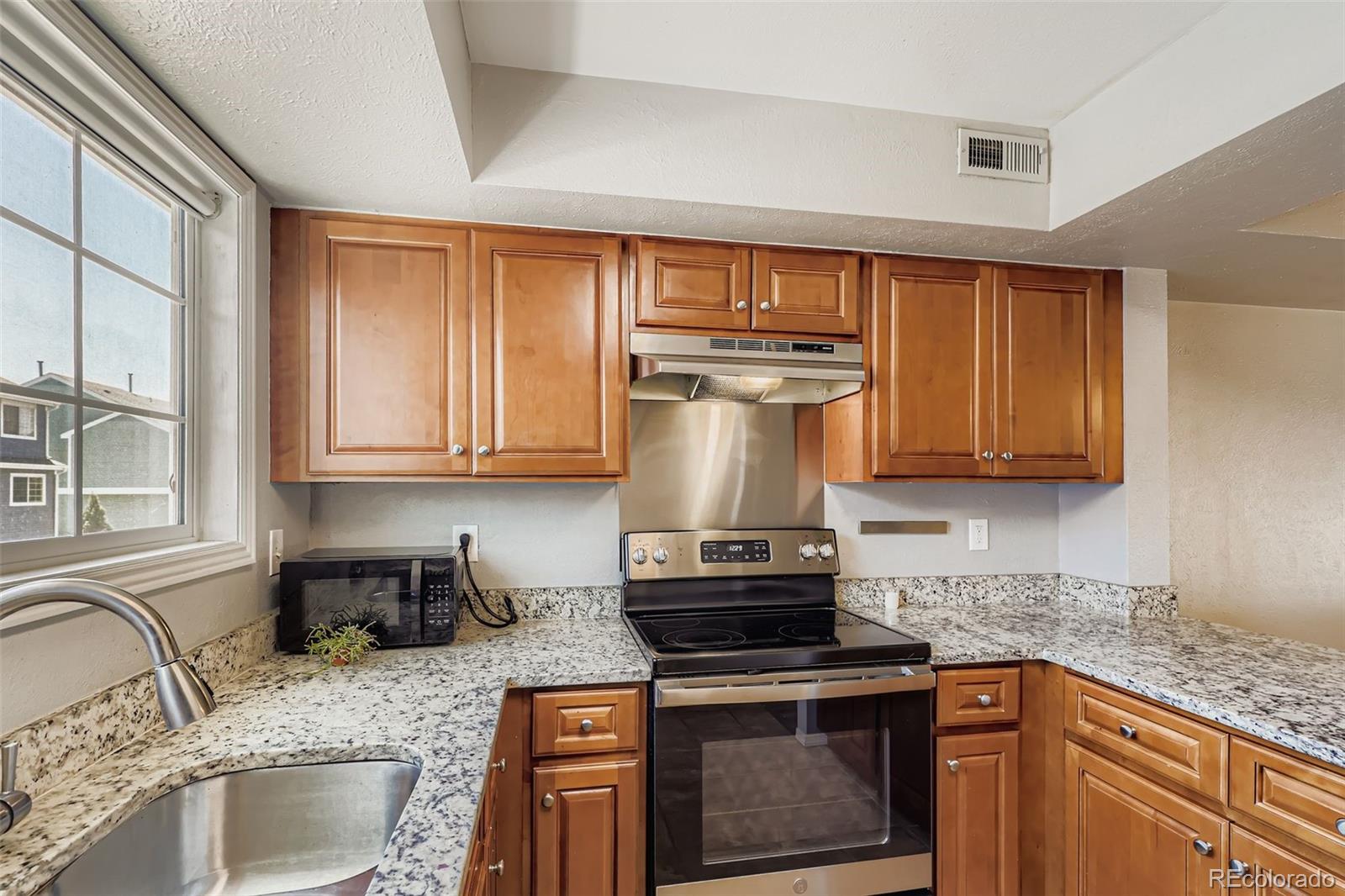 MLS Image #18 for 8199  welby road 1007,denver, Colorado