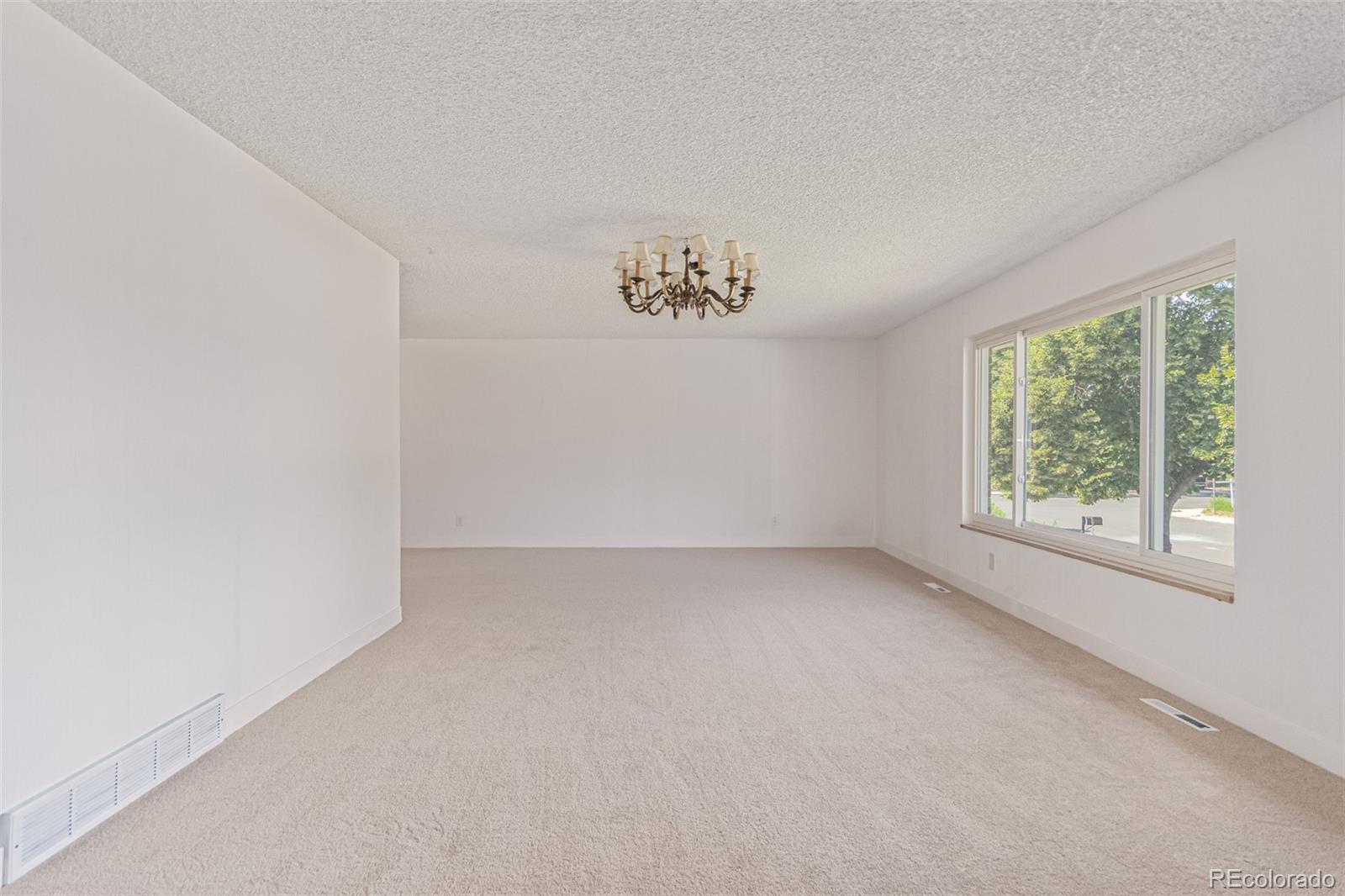 MLS Image #13 for 11956 e oregon circle,aurora, Colorado